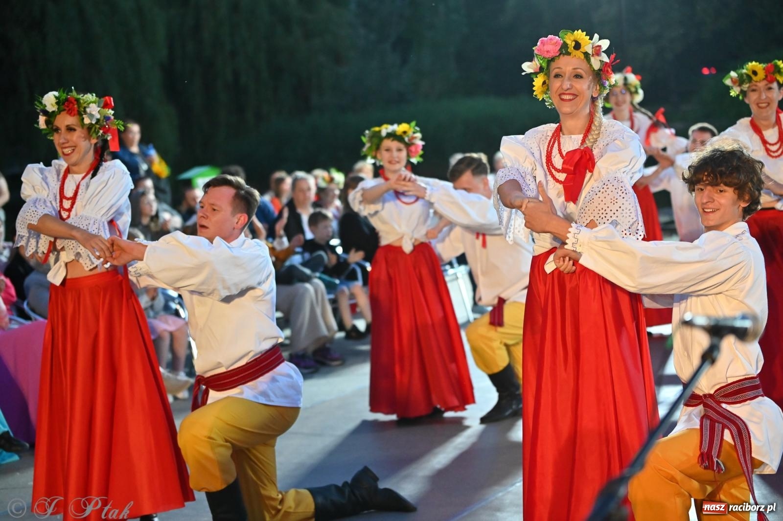 Zdjęcie w galerii na portalu naszraciborz.pl: Śląsk jako mozaika kultur – XXIII Międzynarodowe Spotkania Artystyczne. Raciborska Noc Świętojańska wiadomości z regionu