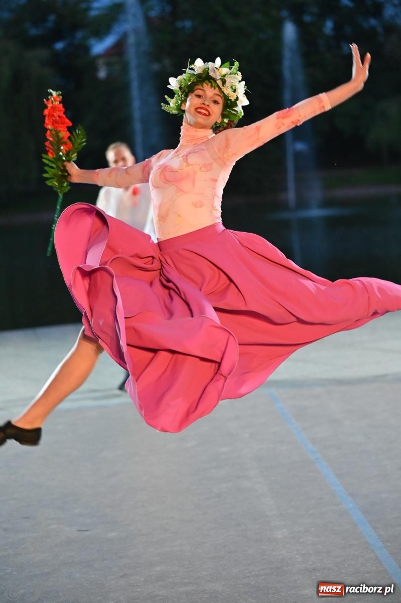 Zdjęcie w galerii na portalu naszraciborz.pl: Śląsk jako mozaika kultur – XXIII Międzynarodowe Spotkania Artystyczne. Raciborska Noc Świętojańska wiadomości z regionu