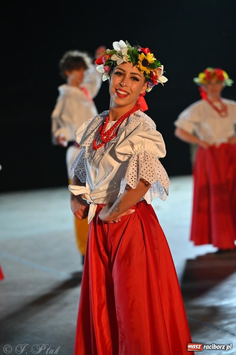 Zdjęcie w galerii na portalu naszraciborz.pl: Śląsk jako mozaika kultur – XXIII Międzynarodowe Spotkania Artystyczne. Raciborska Noc Świętojańska wiadomości z regionu