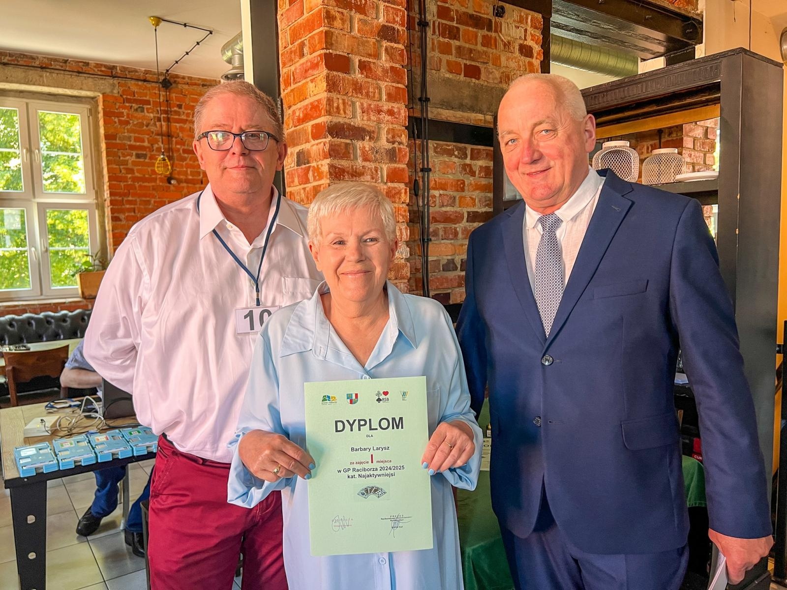 Zdjęcie w galerii na portalu naszraciborz.pl: Brydżyści zakończyli sezon. Mistrzem Raciborza Tomasz Tapper wiadomości z regionu