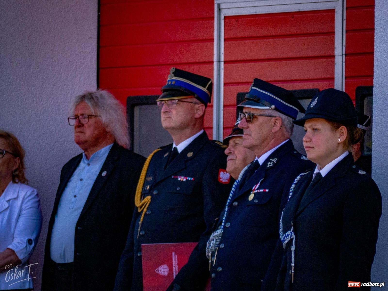 Zdjęcie w galerii na portalu naszraciborz.pl: Stulecie OSP Owsiszcze. Uroczysta msza, apel i odznaczenia dla zasłużonych druhów wiadomości z regionu