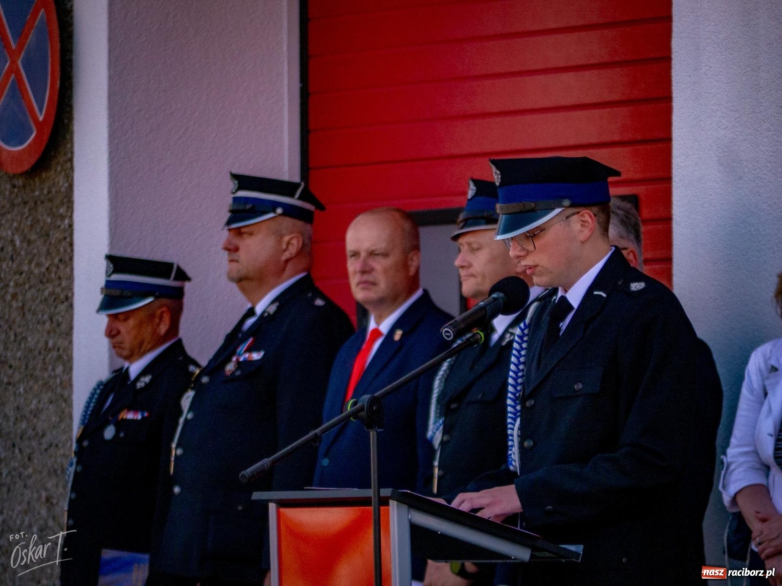 Zdjęcie w galerii na portalu naszraciborz.pl: Stulecie OSP Owsiszcze. Uroczysta msza, apel i odznaczenia dla zasłużonych druhów wiadomości z regionu