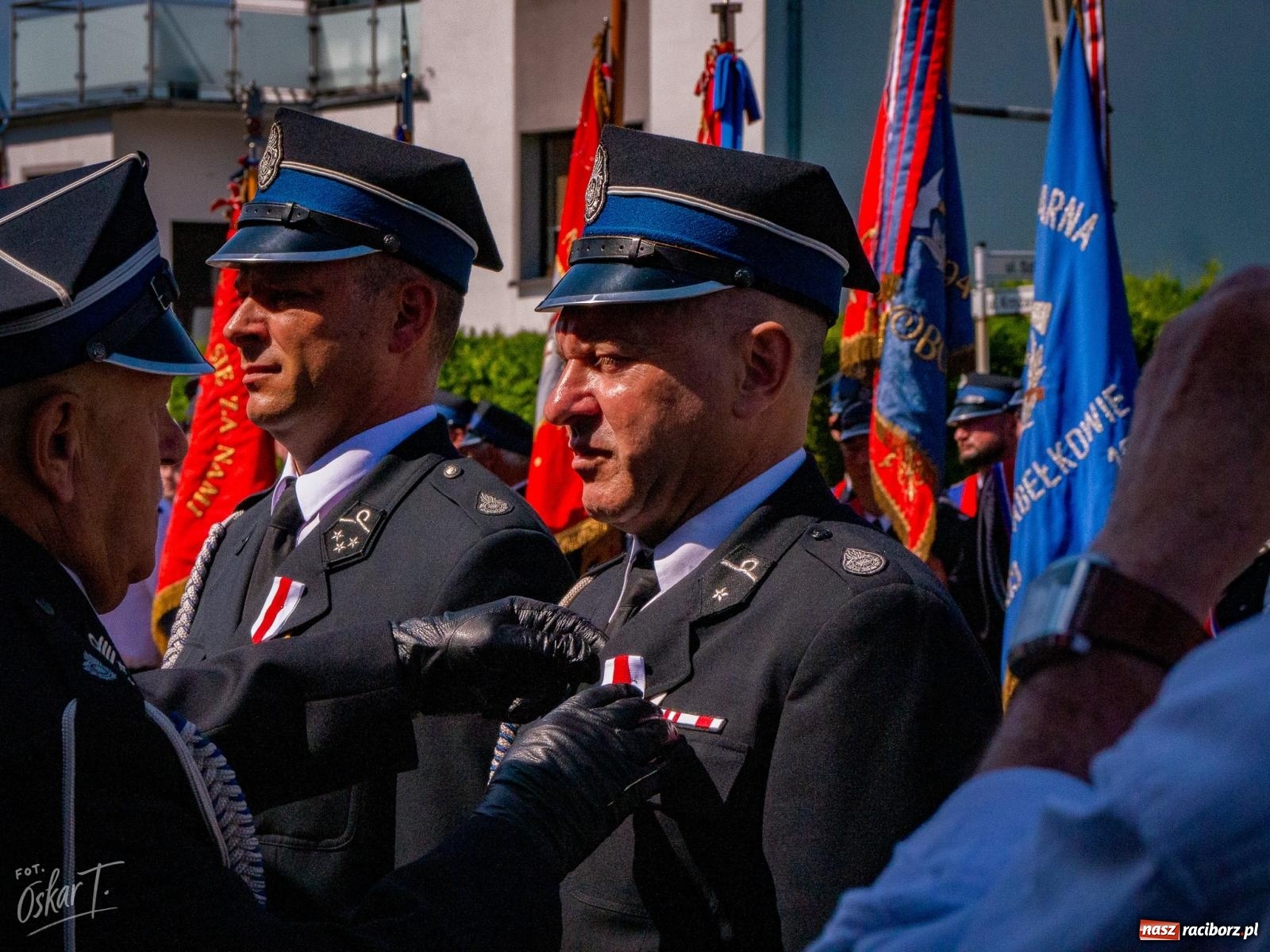 Zdjęcie w galerii na portalu naszraciborz.pl: Stulecie OSP Owsiszcze. Uroczysta msza, apel i odznaczenia dla zasłużonych druhów wiadomości z regionu