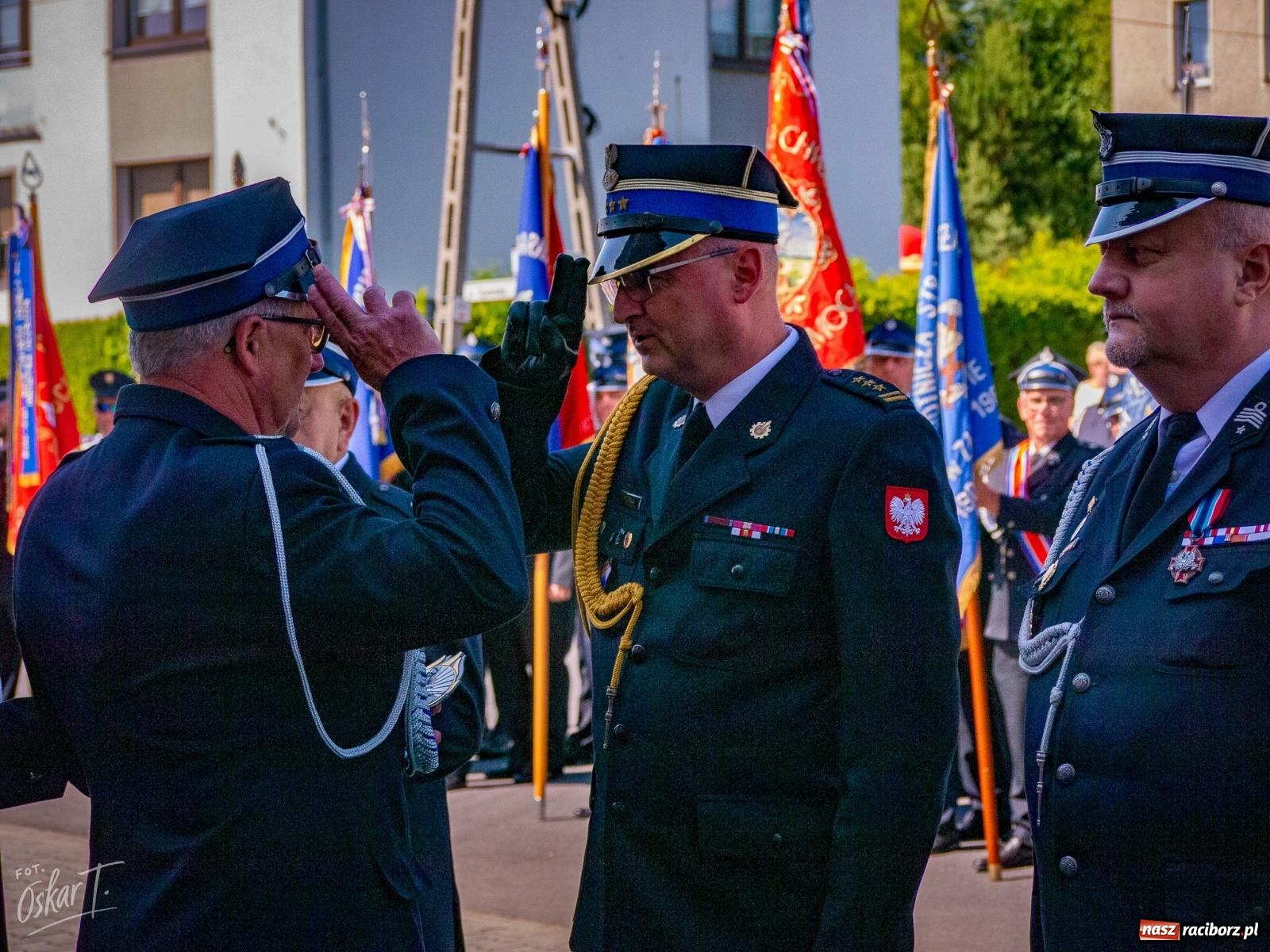 Zdjęcie w galerii na portalu naszraciborz.pl: Stulecie OSP Owsiszcze. Uroczysta msza, apel i odznaczenia dla zasłużonych druhów wiadomości z regionu