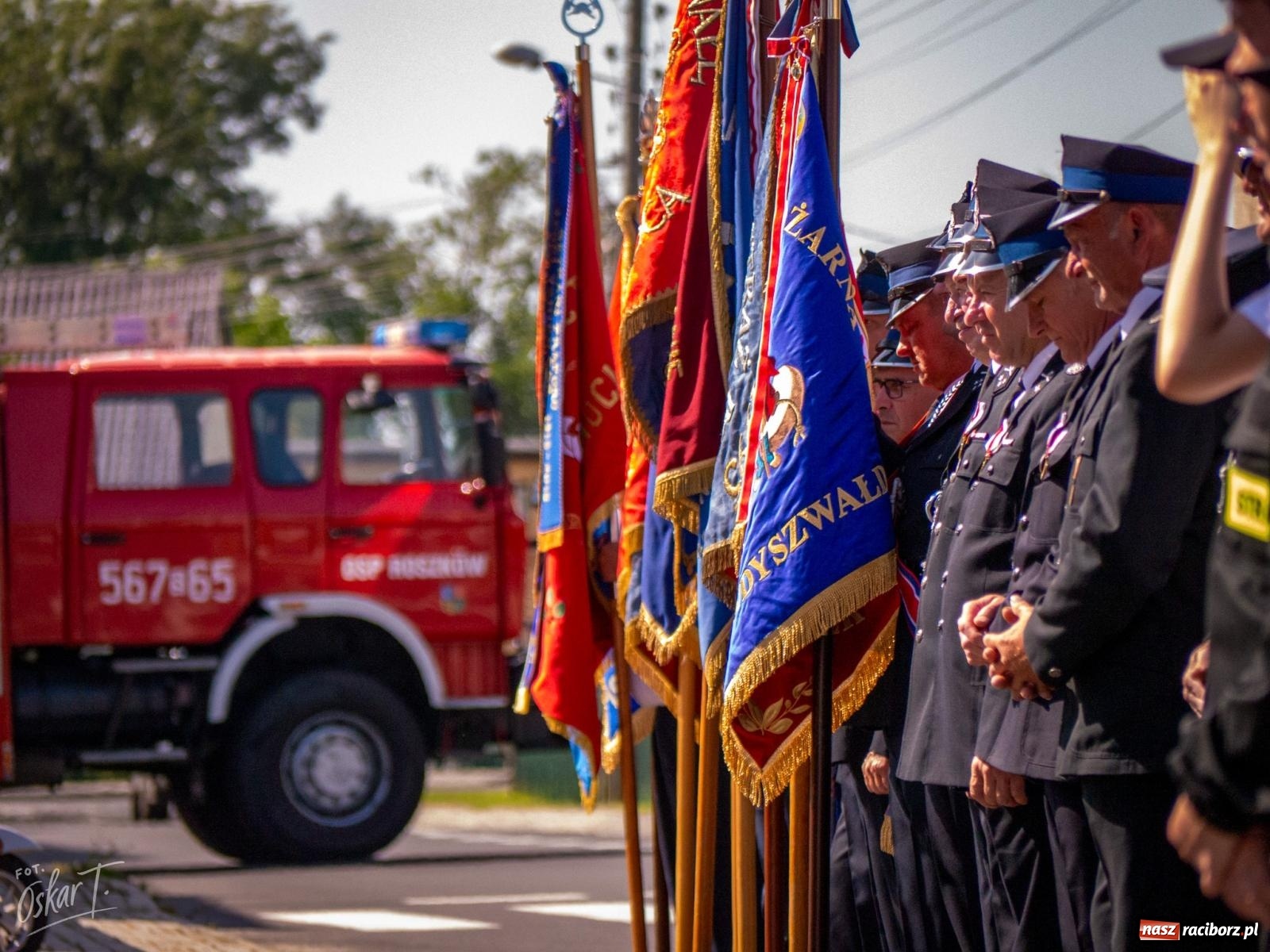 Zdjęcie w galerii na portalu naszraciborz.pl: Stulecie OSP Owsiszcze. Uroczysta msza, apel i odznaczenia dla zasłużonych druhów wiadomości z regionu