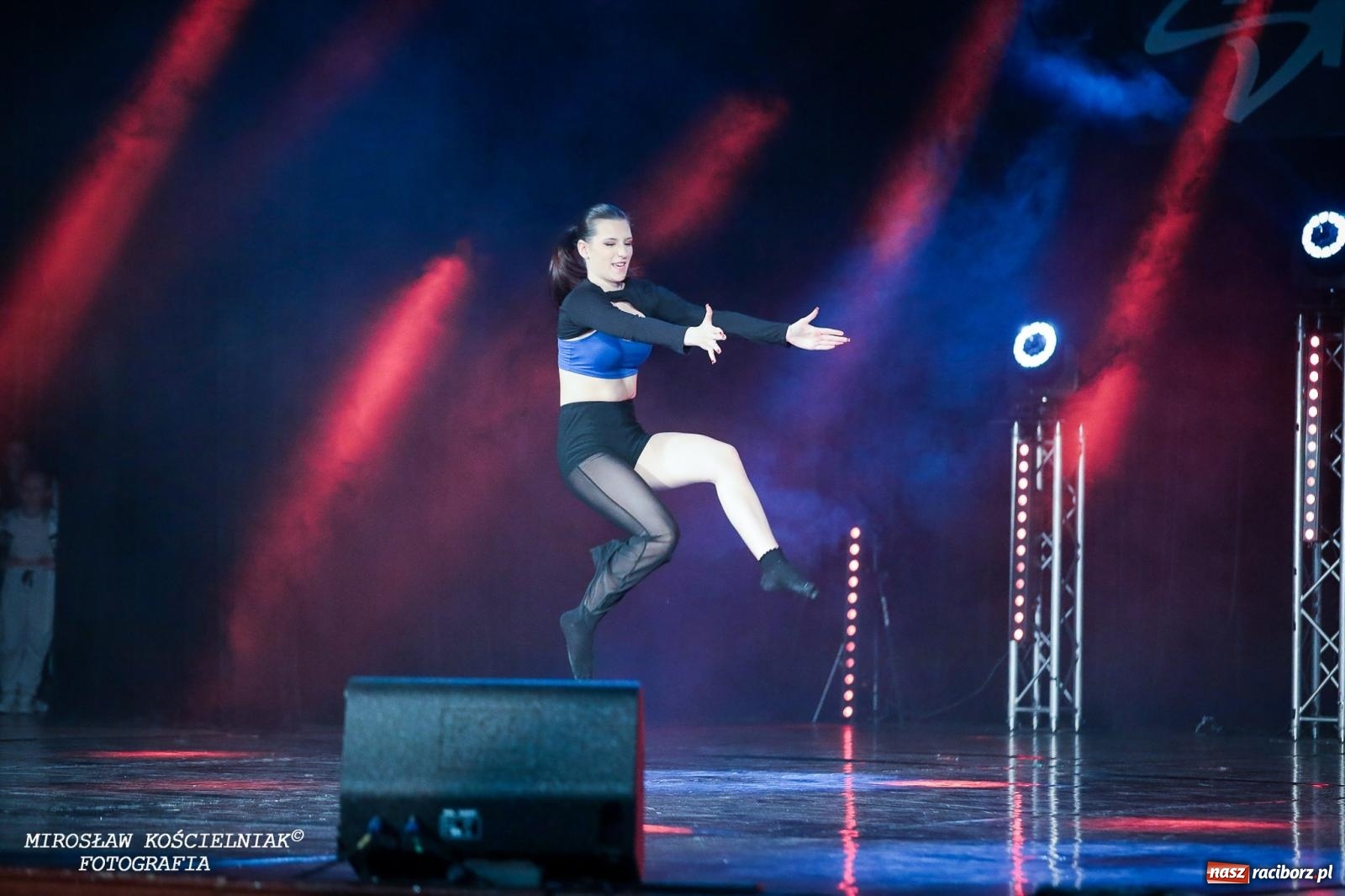 Zdjęcie w galerii na portalu naszraciborz.pl: Oscarowy blask na scenie RCK. Gala SKAZY oczarowała publiczność wiadomości z regionu