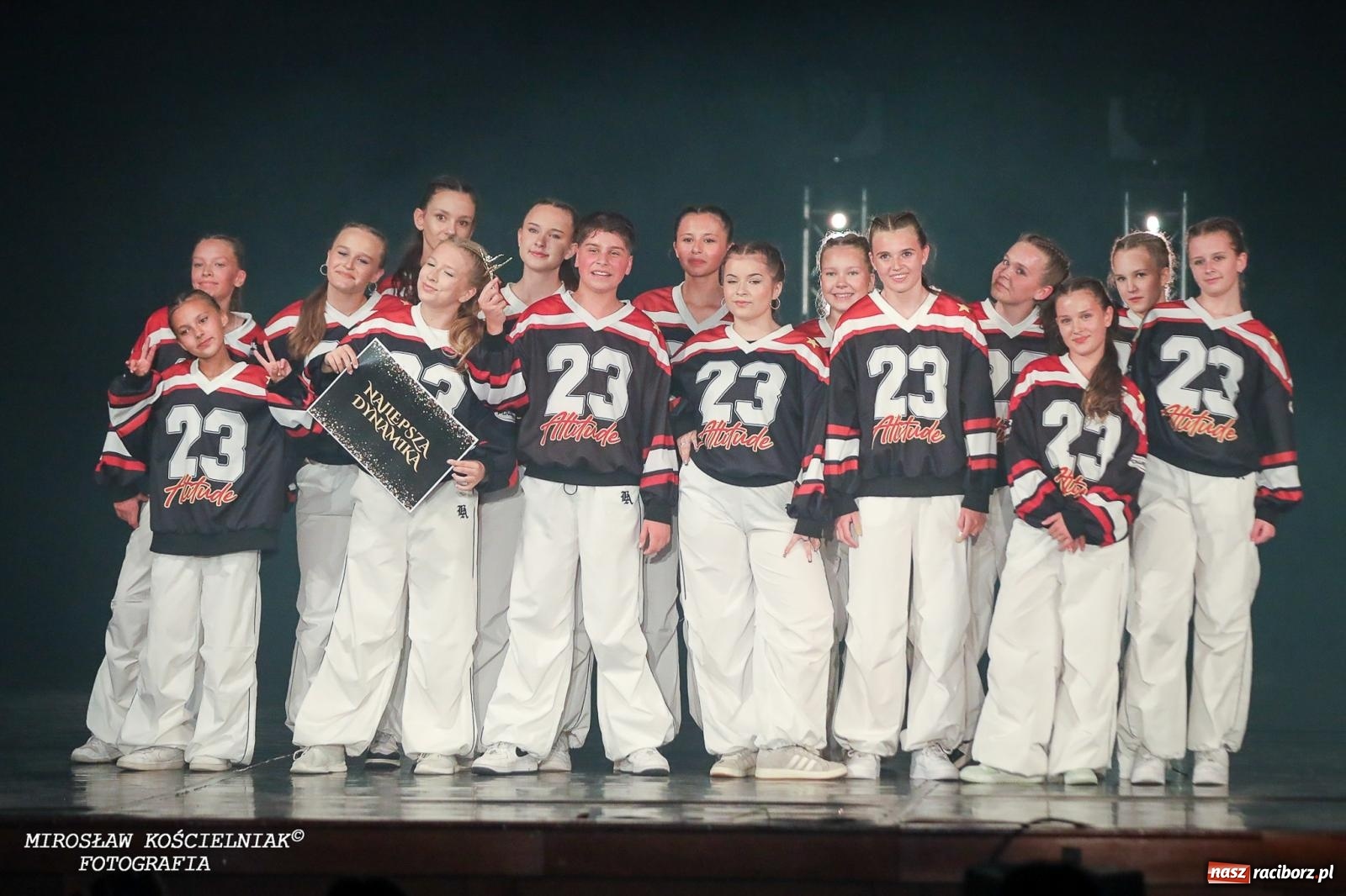 Zdjęcie w galerii na portalu naszraciborz.pl: Oscarowy blask na scenie RCK. Gala SKAZY oczarowała publiczność wiadomości z regionu