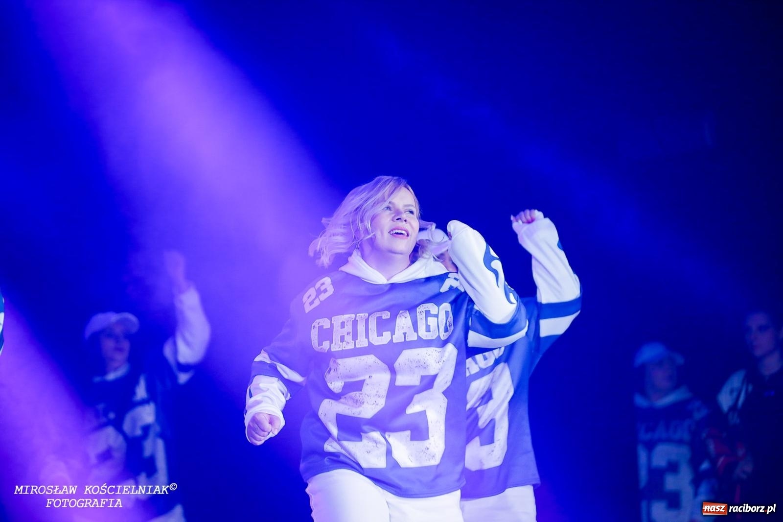Zdjęcie w galerii na portalu naszraciborz.pl: Oscarowy blask na scenie RCK. Gala SKAZY oczarowała publiczność wiadomości z regionu