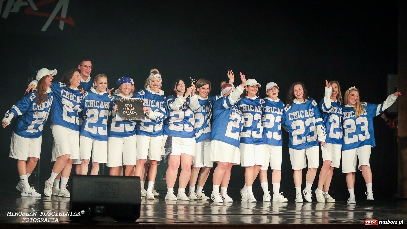Zdjęcie w galerii na portalu naszraciborz.pl: Oscarowy blask na scenie RCK. Gala SKAZY oczarowała publiczność wiadomości z regionu