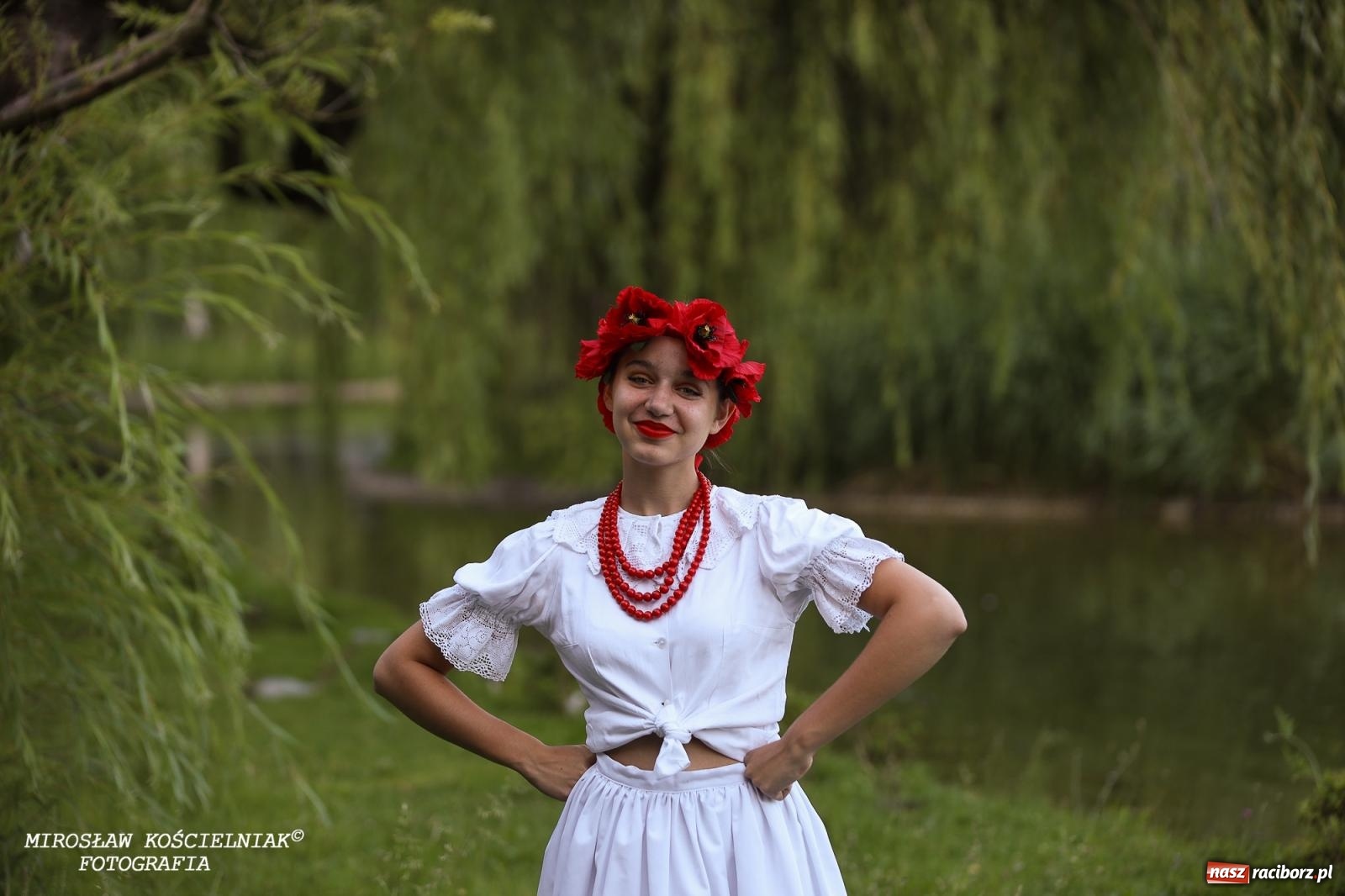 Zdjęcie w galerii na portalu naszraciborz.pl: Noc Świętojańska znów rozświetliła Park Roth - foto na bis! wiadomości z regionu