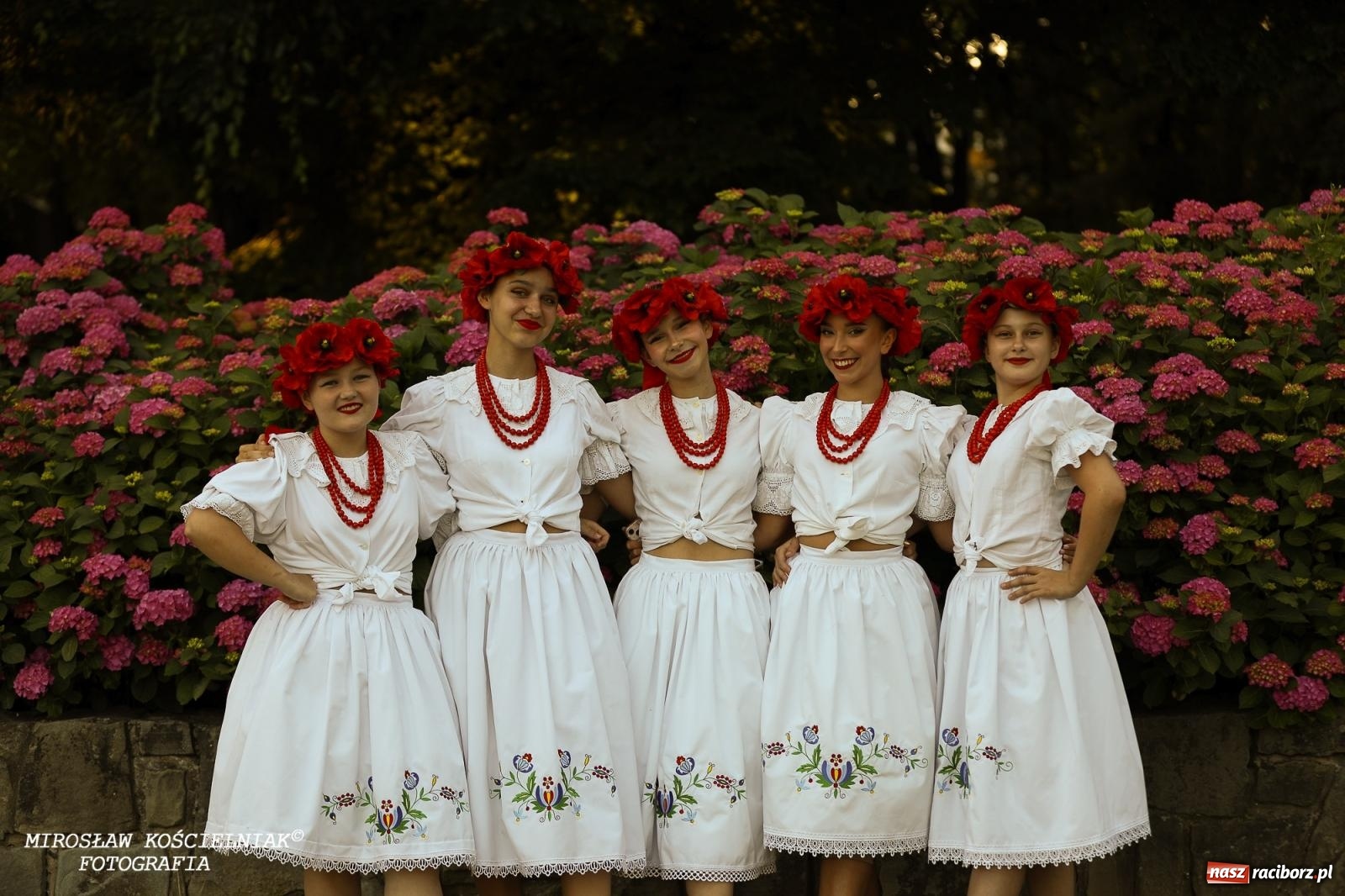 Zdjęcie w galerii na portalu naszraciborz.pl: Noc Świętojańska znów rozświetliła Park Roth - foto na bis! wiadomości z regionu