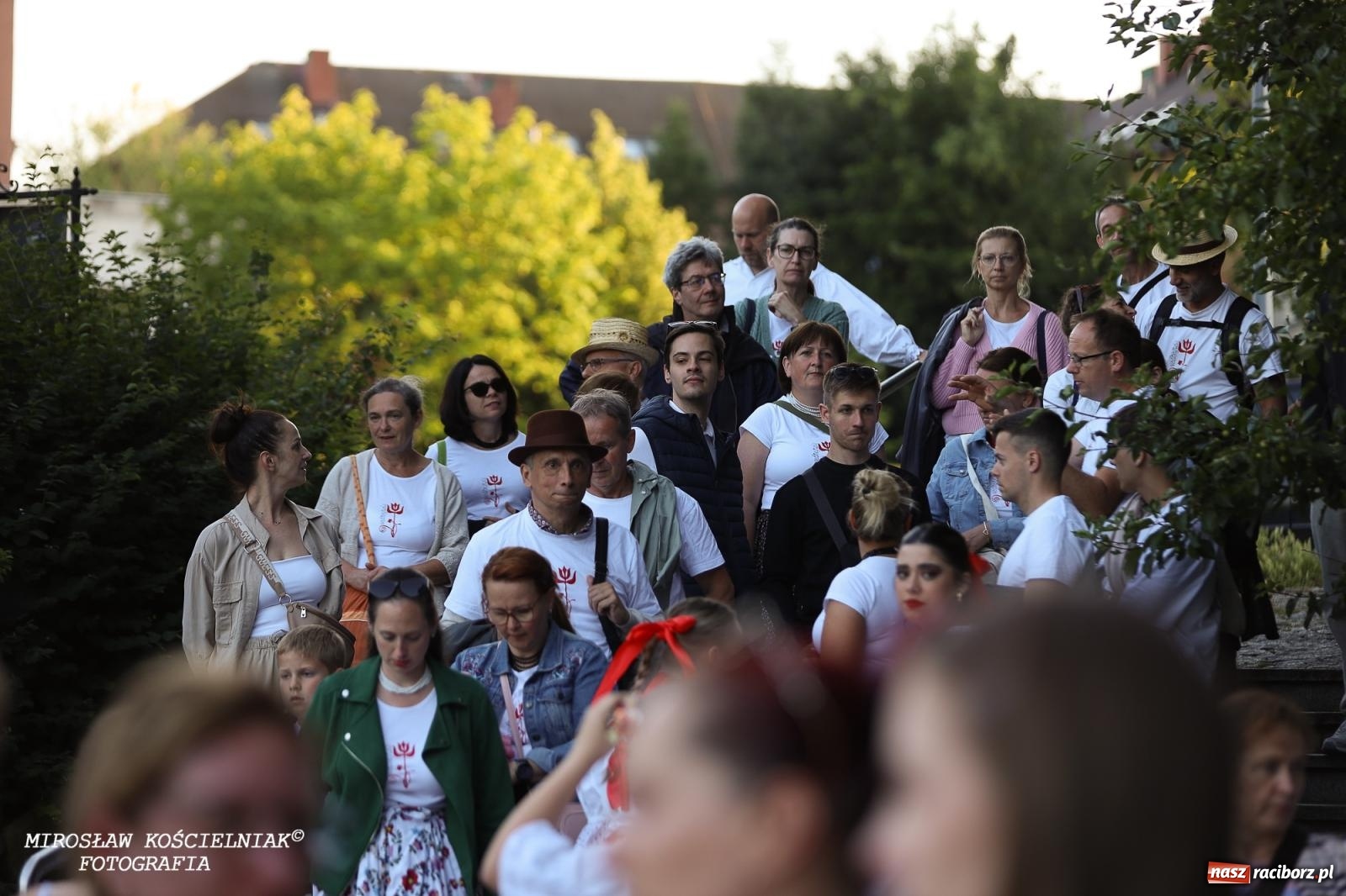 Zdjęcie w galerii na portalu naszraciborz.pl: Noc Świętojańska znów rozświetliła Park Roth - foto na bis! wiadomości z regionu