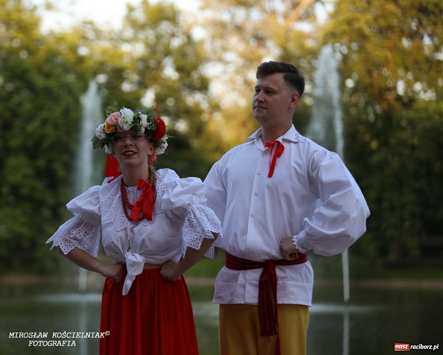Zdjęcie w galerii na portalu naszraciborz.pl: Noc Świętojańska znów rozświetliła Park Roth - foto na bis! wiadomości z regionu