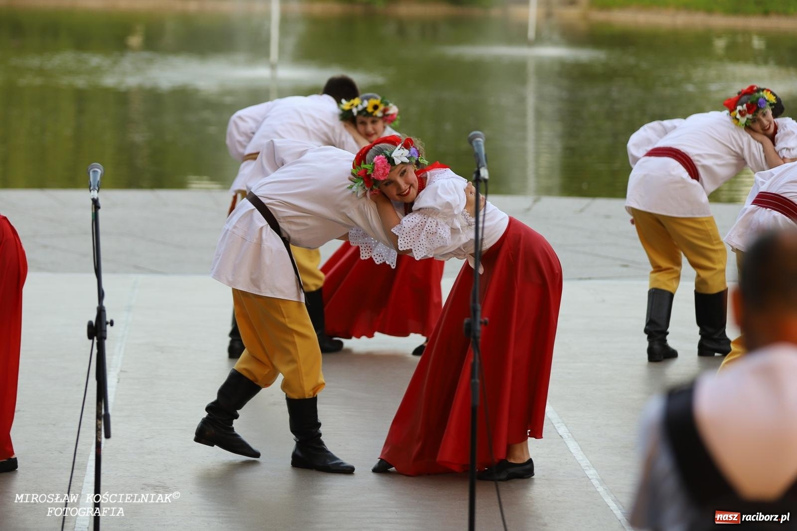 Zdjęcie w galerii na portalu naszraciborz.pl: Noc Świętojańska znów rozświetliła Park Roth - foto na bis! wiadomości z regionu