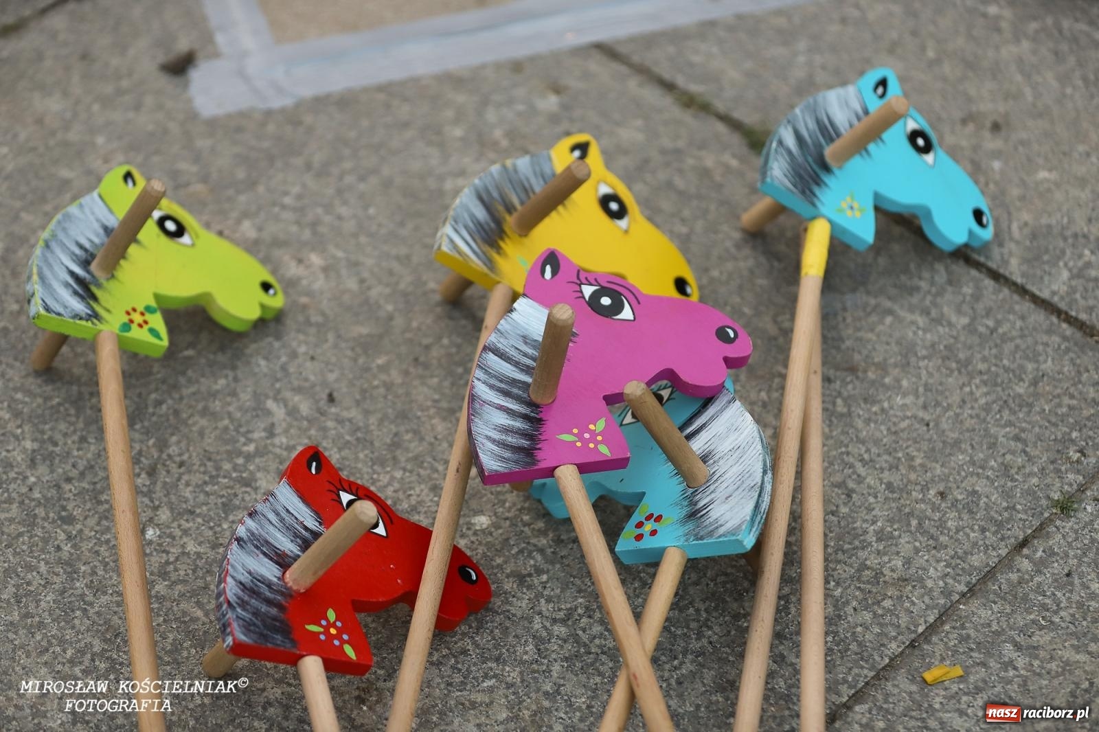 Zdjęcie w galerii na portalu naszraciborz.pl: Noc Świętojańska znów rozświetliła Park Roth - foto na bis! wiadomości z regionu
