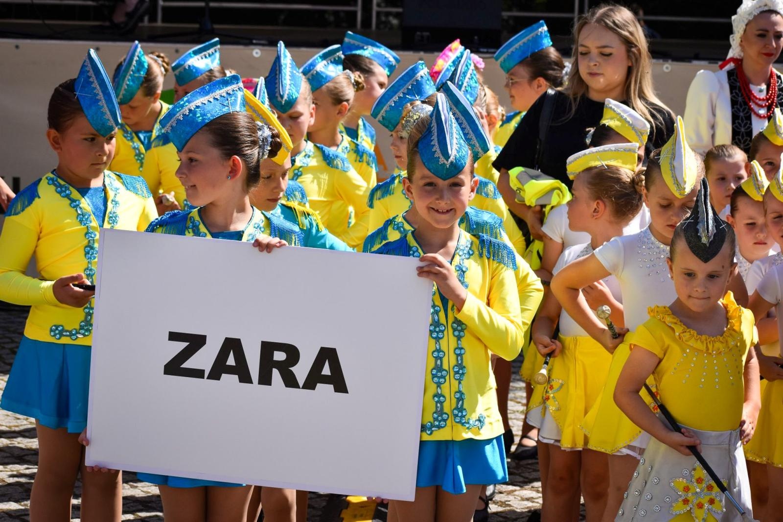 Zdjęcie w galerii na portalu naszraciborz.pl: Zamek Piastowski sercem święta kultur – Powiat Raciborski celebruje różnorodność wiadomości z regionu