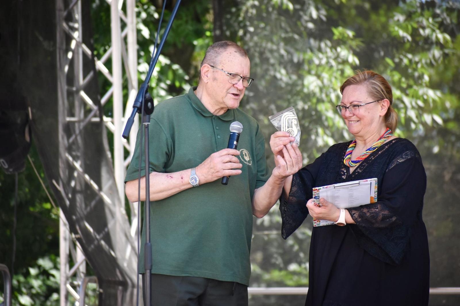 Zdjęcie w galerii na portalu naszraciborz.pl: Zamek Piastowski sercem święta kultur – Powiat Raciborski celebruje różnorodność wiadomości z regionu