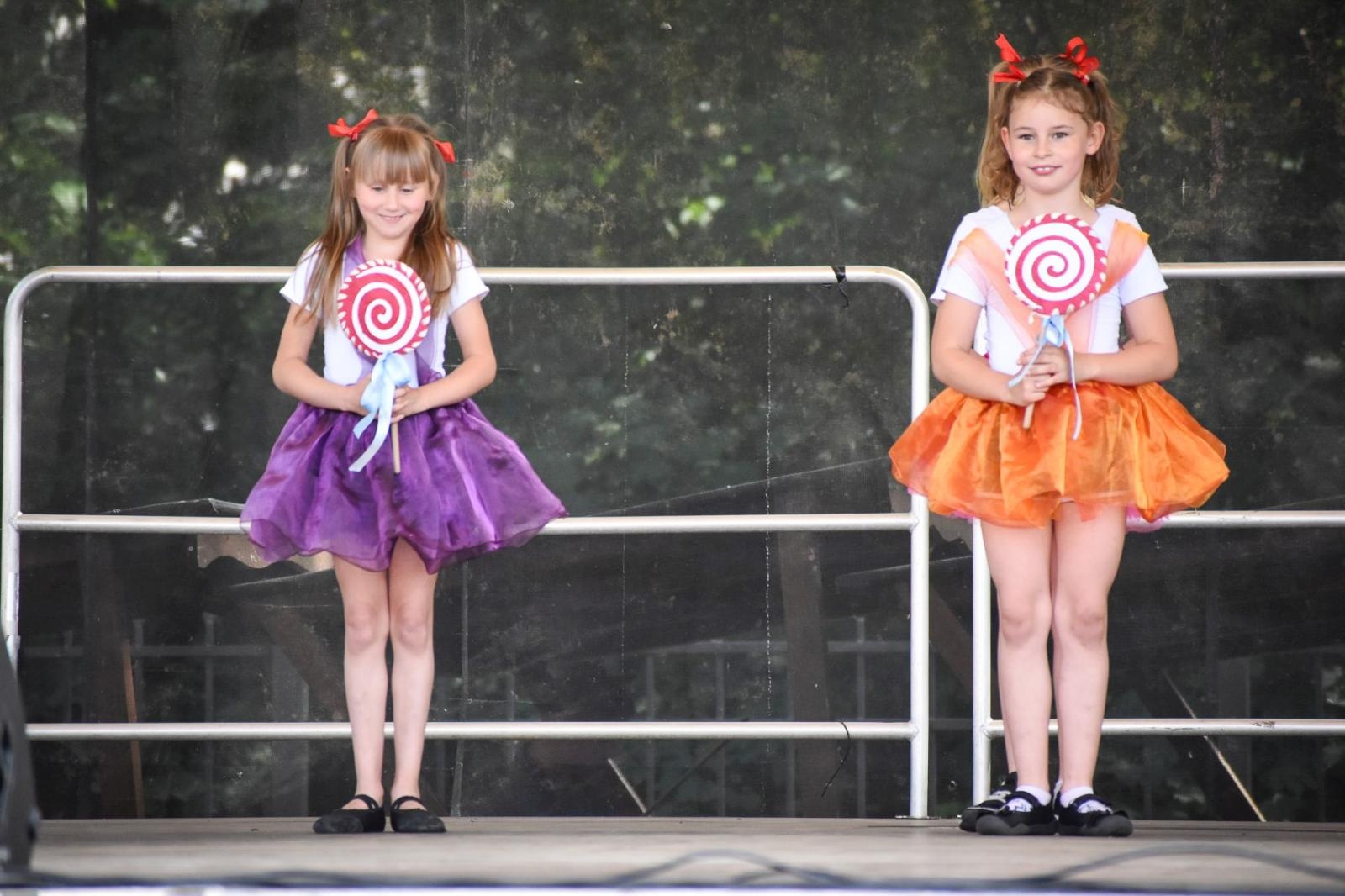 Zdjęcie w galerii na portalu naszraciborz.pl: Zamek Piastowski sercem święta kultur – Powiat Raciborski celebruje różnorodność wiadomości z regionu