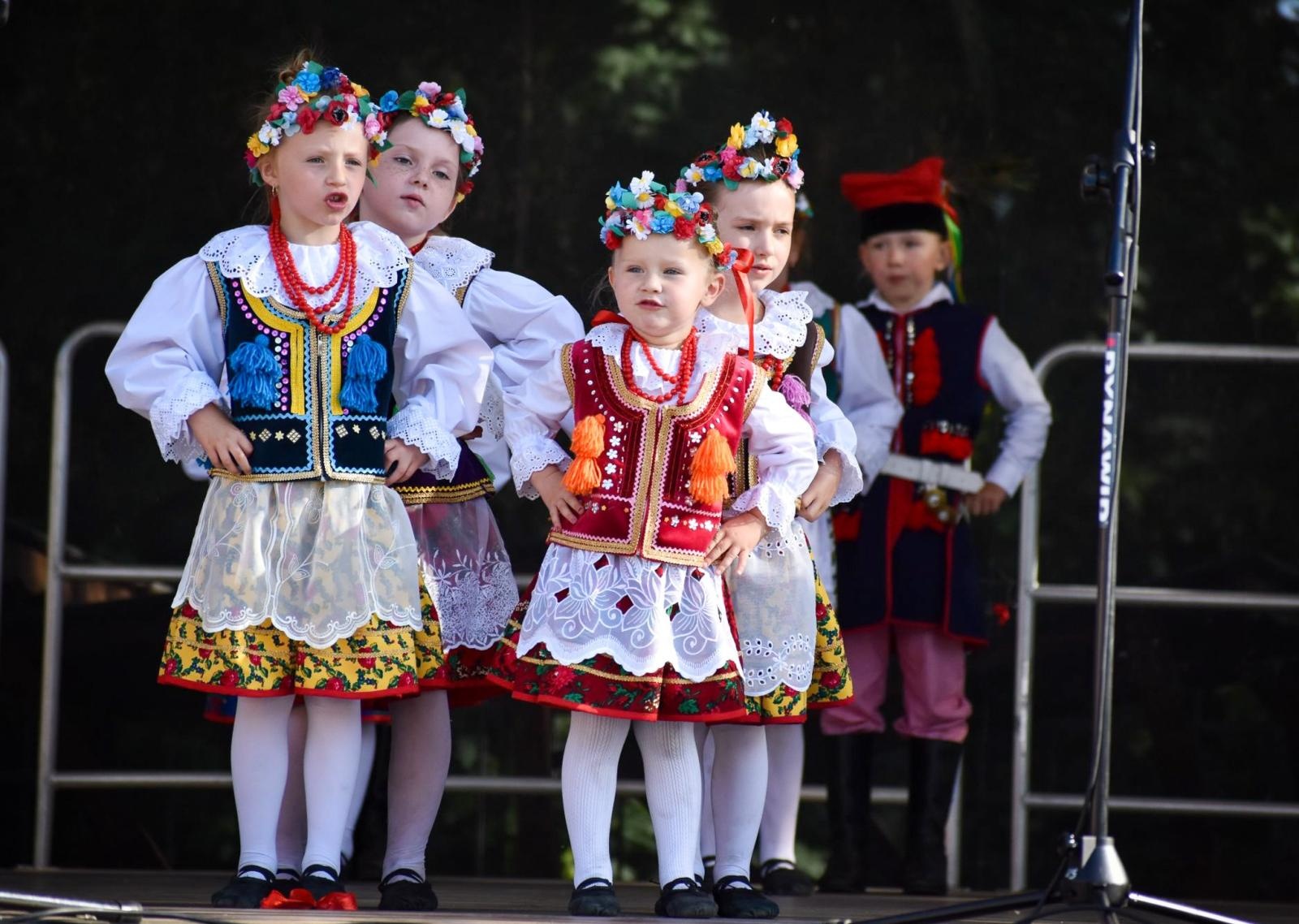 Zdjęcie w galerii na portalu naszraciborz.pl: Zamek Piastowski sercem święta kultur – Powiat Raciborski celebruje różnorodność wiadomości z regionu