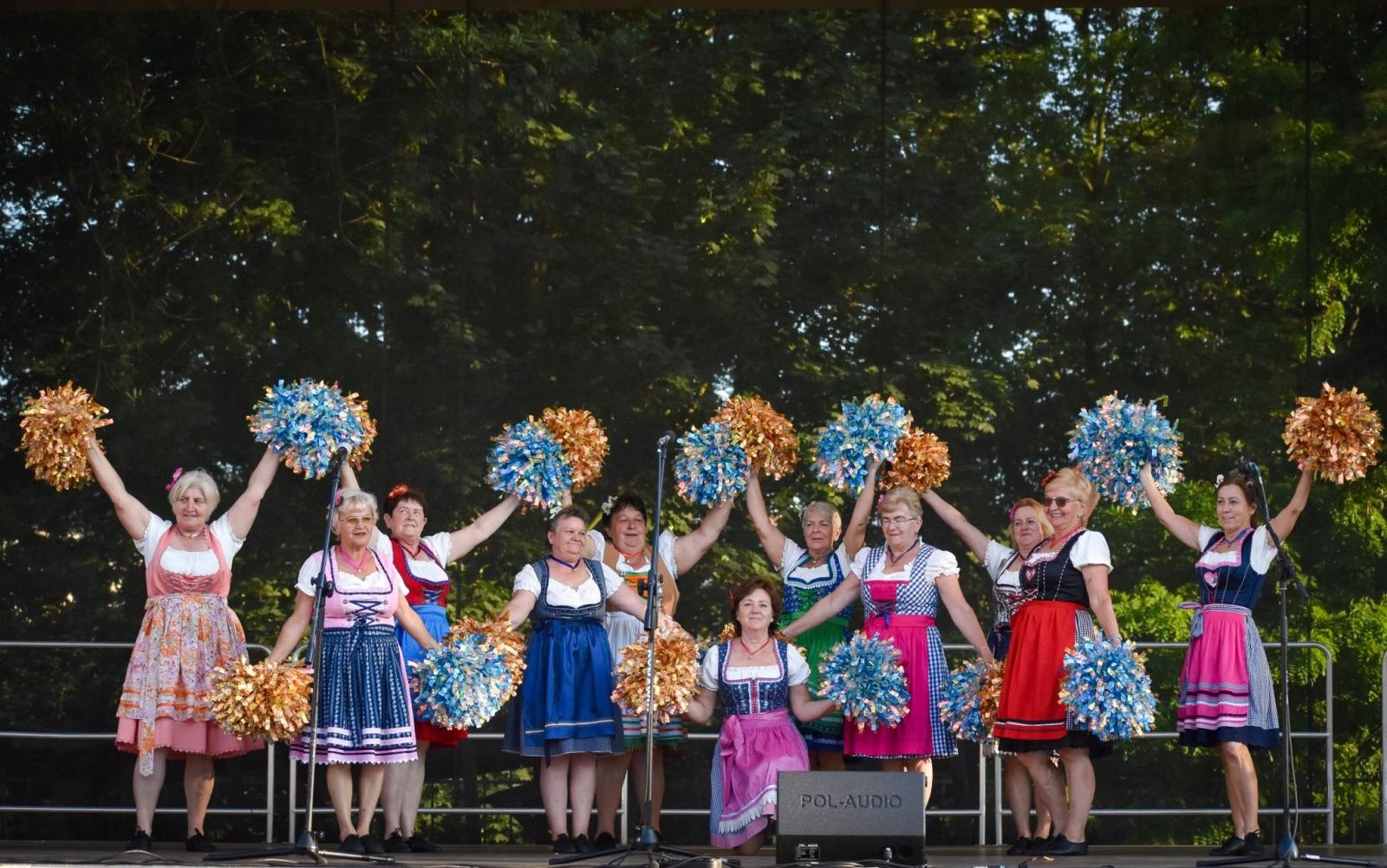 Zdjęcie w galerii na portalu naszraciborz.pl: Zamek Piastowski sercem święta kultur – Powiat Raciborski celebruje różnorodność wiadomości z regionu