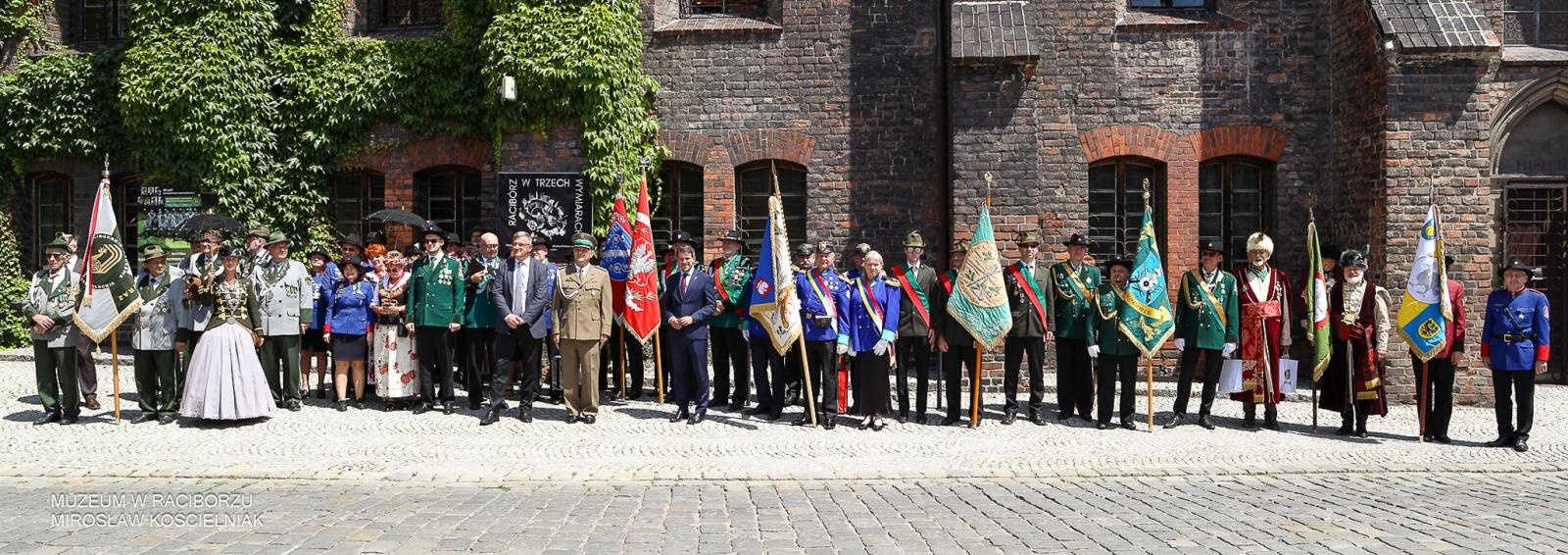 Zdjęcie w galerii na portalu naszraciborz.pl: Niech żyje król! - Intronizacja króla kurkowego w Raciborzu wiadomości z regionu