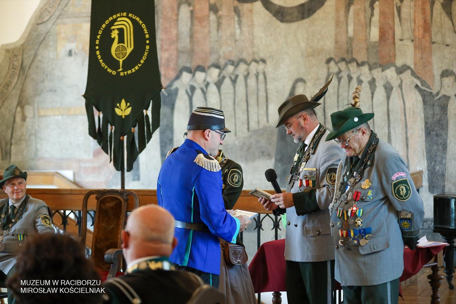 Zdjęcie w galerii na portalu naszraciborz.pl: Niech żyje król! - Intronizacja króla kurkowego w Raciborzu wiadomości z regionu