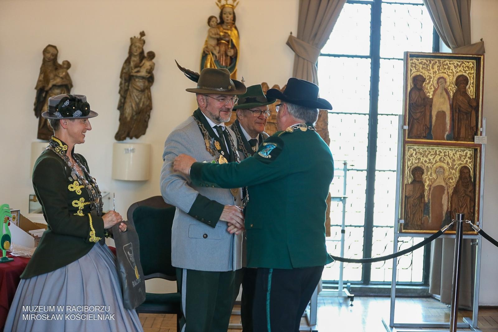 Zdjęcie w galerii na portalu naszraciborz.pl: Niech żyje król! - Intronizacja króla kurkowego w Raciborzu wiadomości z regionu