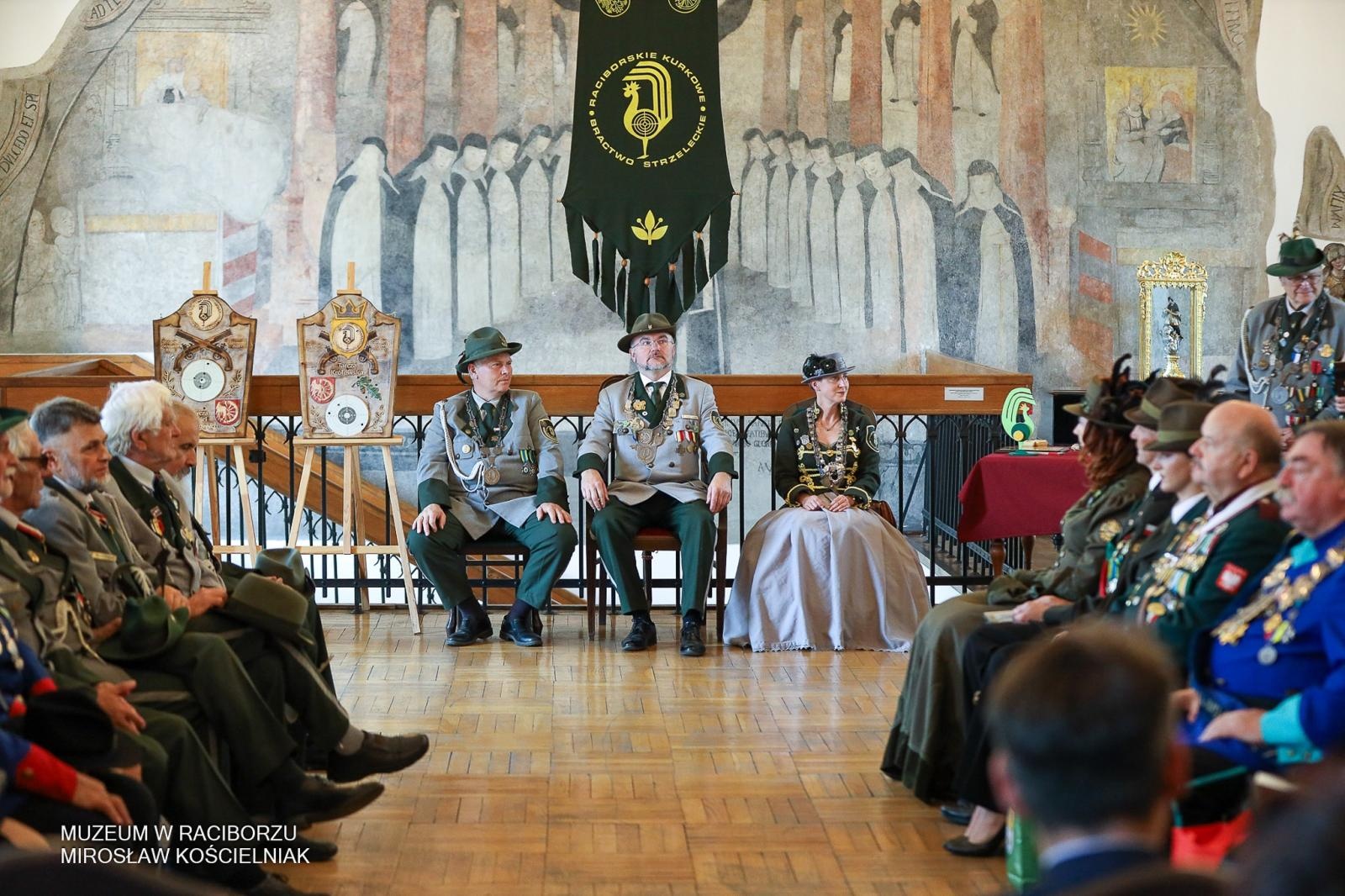 Zdjęcie w galerii na portalu naszraciborz.pl: Niech żyje król! - Intronizacja króla kurkowego w Raciborzu wiadomości z regionu