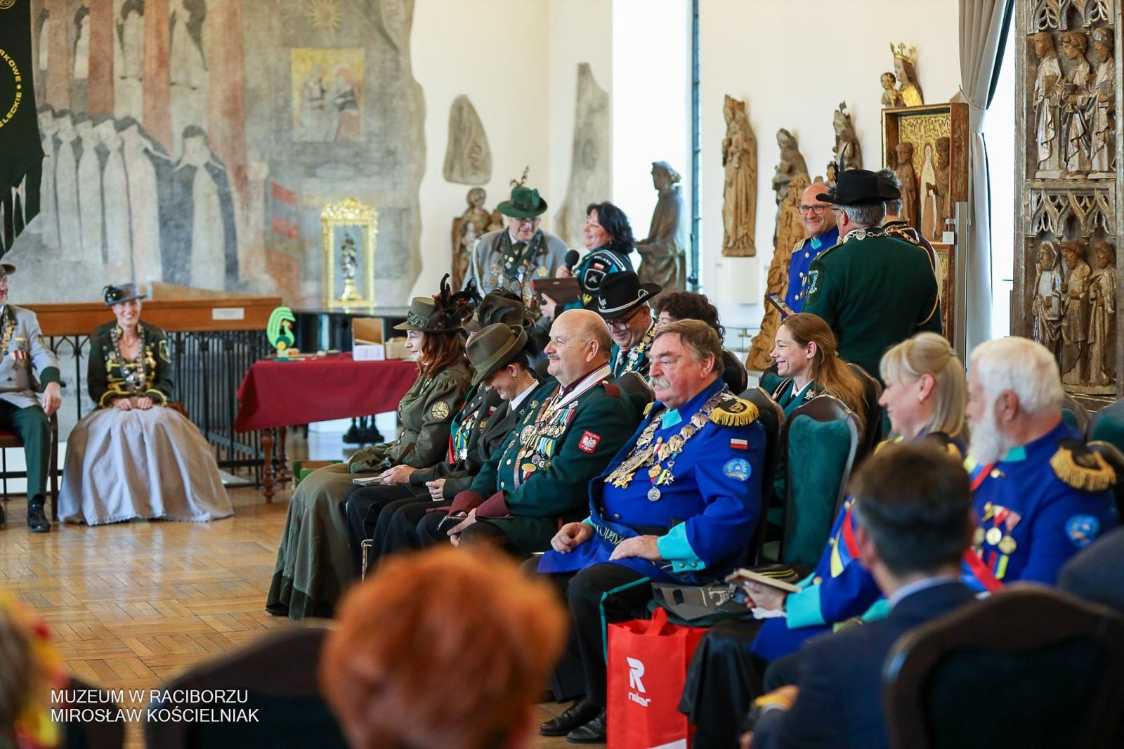 Zdjęcie w galerii na portalu naszraciborz.pl: Niech żyje król! - Intronizacja króla kurkowego w Raciborzu wiadomości z regionu