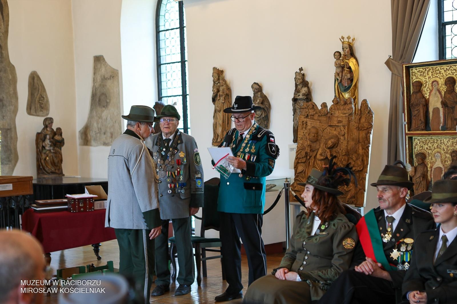 Zdjęcie w galerii na portalu naszraciborz.pl: Niech żyje król! - Intronizacja króla kurkowego w Raciborzu wiadomości z regionu