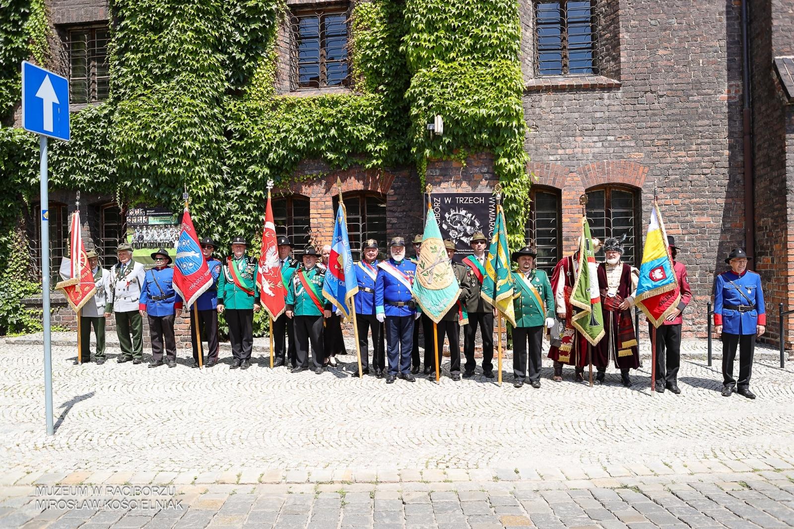 Zdjęcie w galerii na portalu naszraciborz.pl: Niech żyje król! - Intronizacja króla kurkowego w Raciborzu wiadomości z regionu