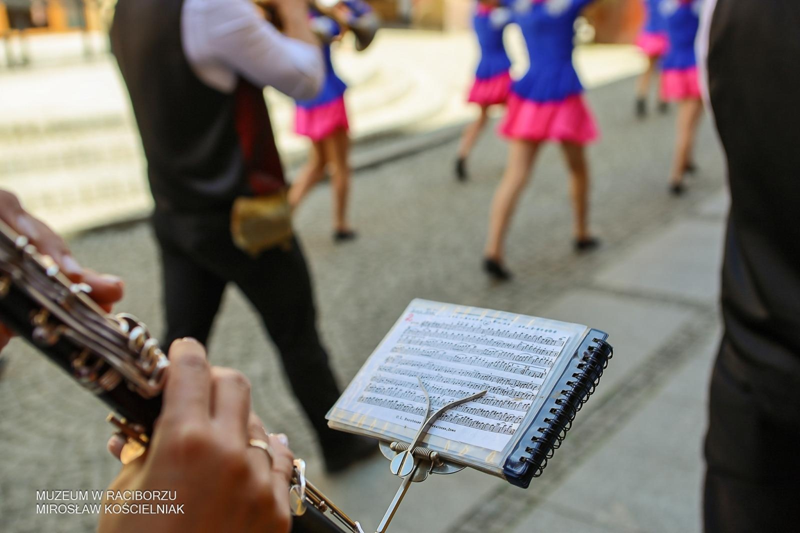 Zdjęcie w galerii na portalu naszraciborz.pl: Niech żyje król! - Intronizacja króla kurkowego w Raciborzu wiadomości z regionu