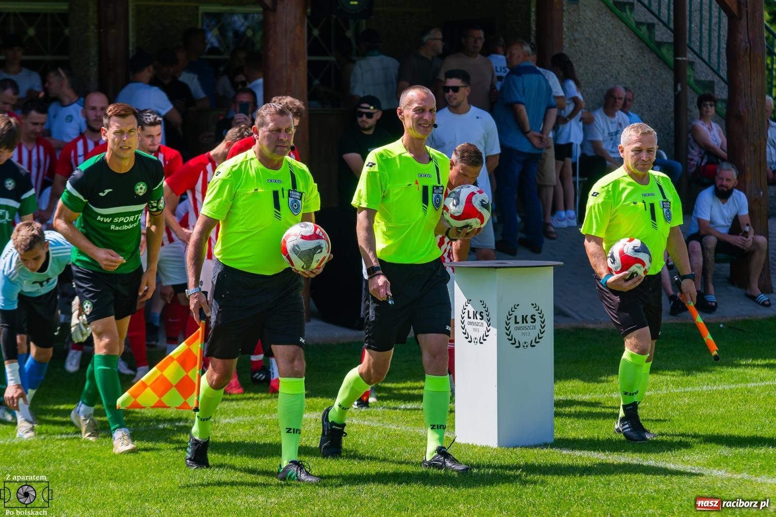 Zdjęcie w galerii na portalu naszraciborz.pl: Derbowe emocje i powrót do A klasy: Owsiszcze górą w barażowym starciu z rezerwami Tworkowa [FOTO] wiadomości z regionu