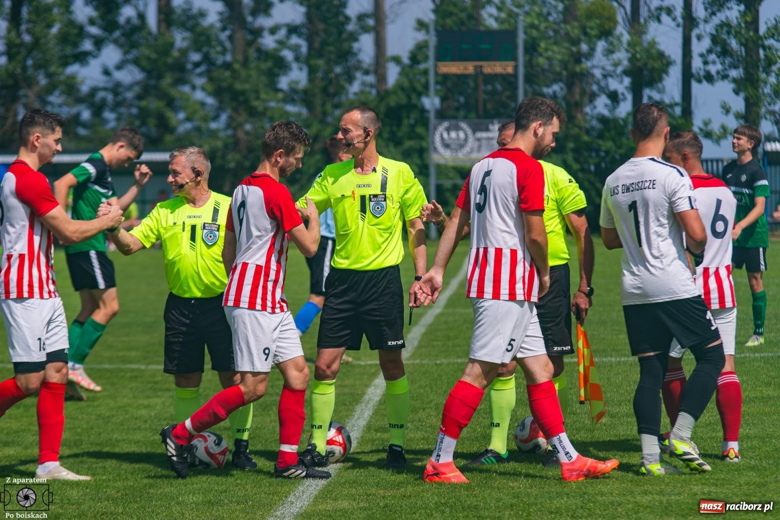 Zdjęcie w galerii na portalu naszraciborz.pl: Derbowe emocje i powrót do A klasy: Owsiszcze górą w barażowym starciu z rezerwami Tworkowa [FOTO] wiadomości z regionu