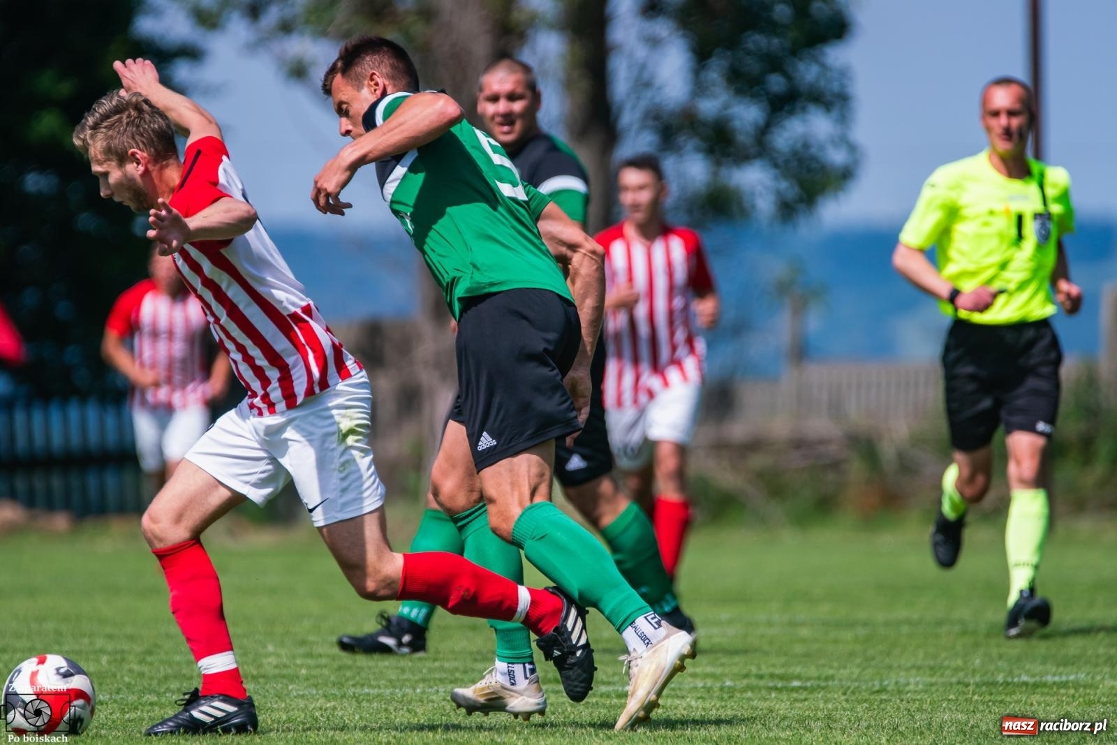 Zdjęcie w galerii na portalu naszraciborz.pl: Derbowe emocje i powrót do A klasy: Owsiszcze górą w barażowym starciu z rezerwami Tworkowa [FOTO] wiadomości z regionu