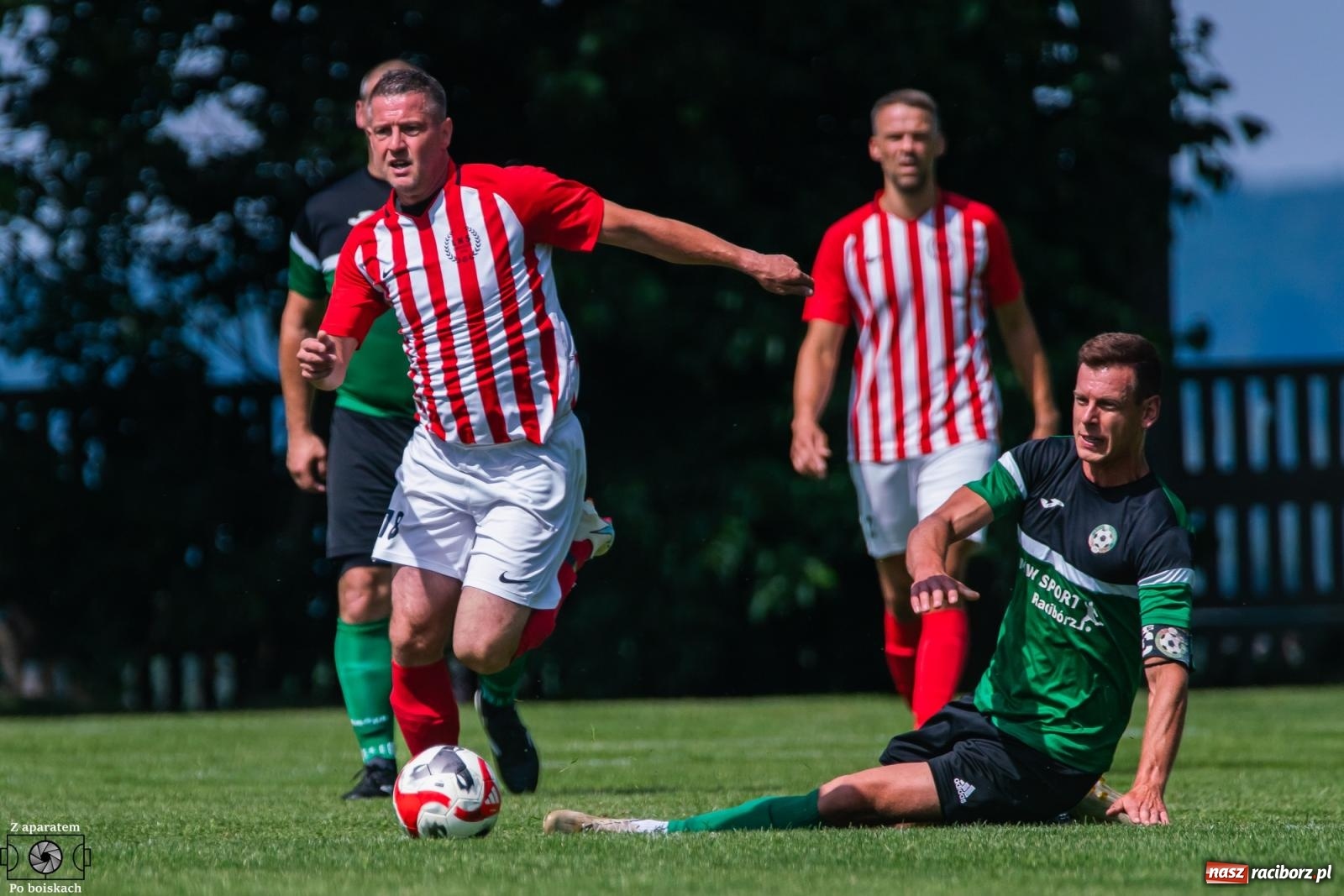 Zdjęcie w galerii na portalu naszraciborz.pl: Derbowe emocje i powrót do A klasy: Owsiszcze górą w barażowym starciu z rezerwami Tworkowa [FOTO] wiadomości z regionu