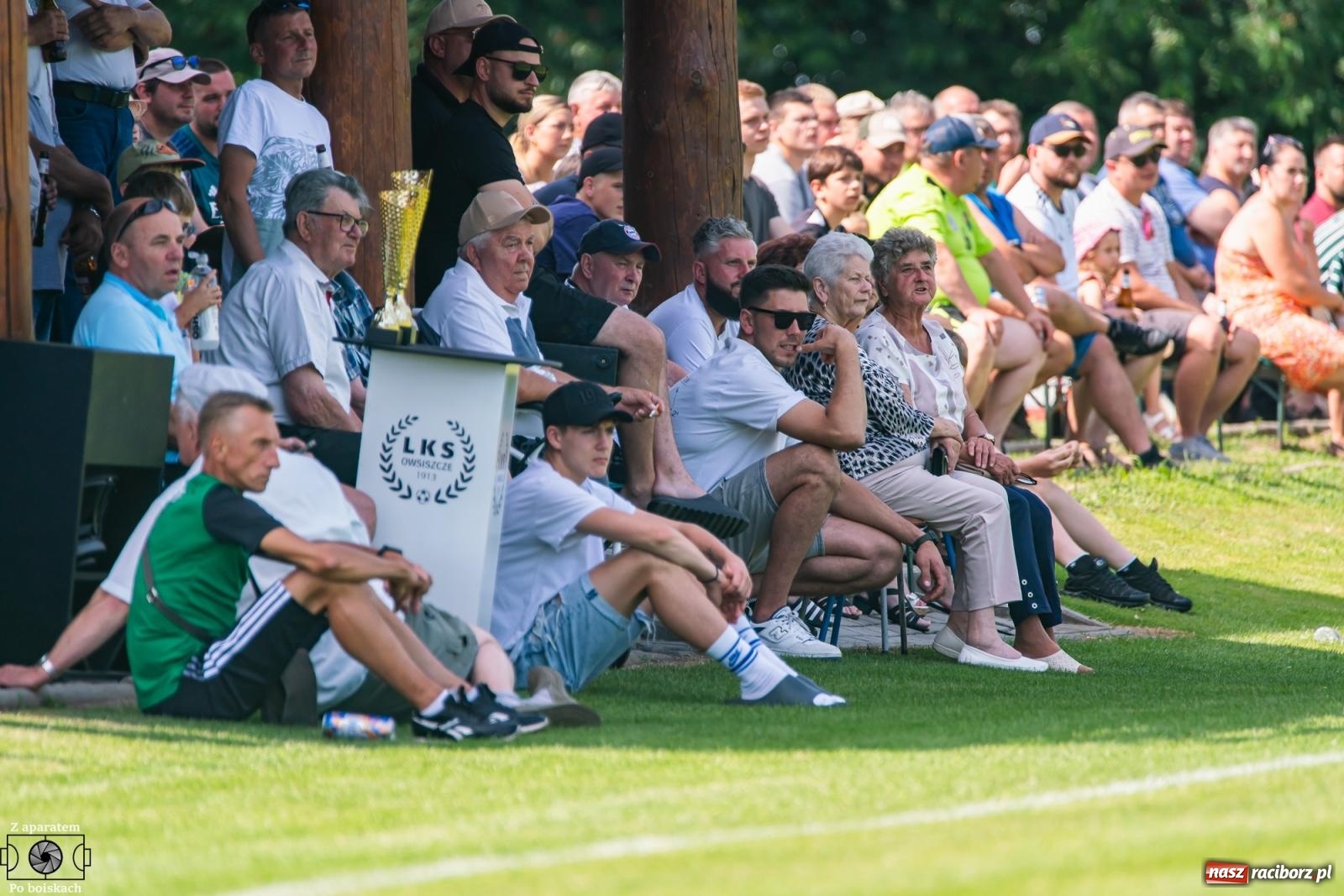 Zdjęcie w galerii na portalu naszraciborz.pl: Derbowe emocje i powrót do A klasy: Owsiszcze górą w barażowym starciu z rezerwami Tworkowa [FOTO] wiadomości z regionu
