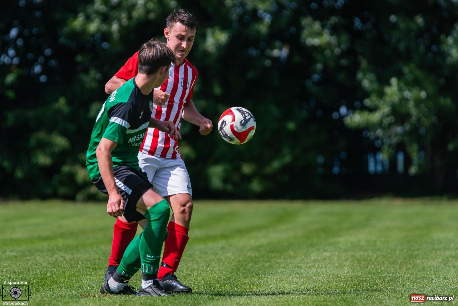 Zdjęcie w galerii na portalu naszraciborz.pl: Derbowe emocje i powrót do A klasy: Owsiszcze górą w barażowym starciu z rezerwami Tworkowa [FOTO] wiadomości z regionu
