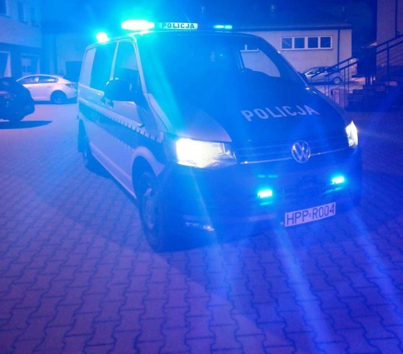 Zdjęcie w galerii na portalu naszraciborz.pl: Podejrzani z opla zatrzymani! Areszt, narkotyki i kradzieże na koncie trójki z Raciborza wiadomości z regionu