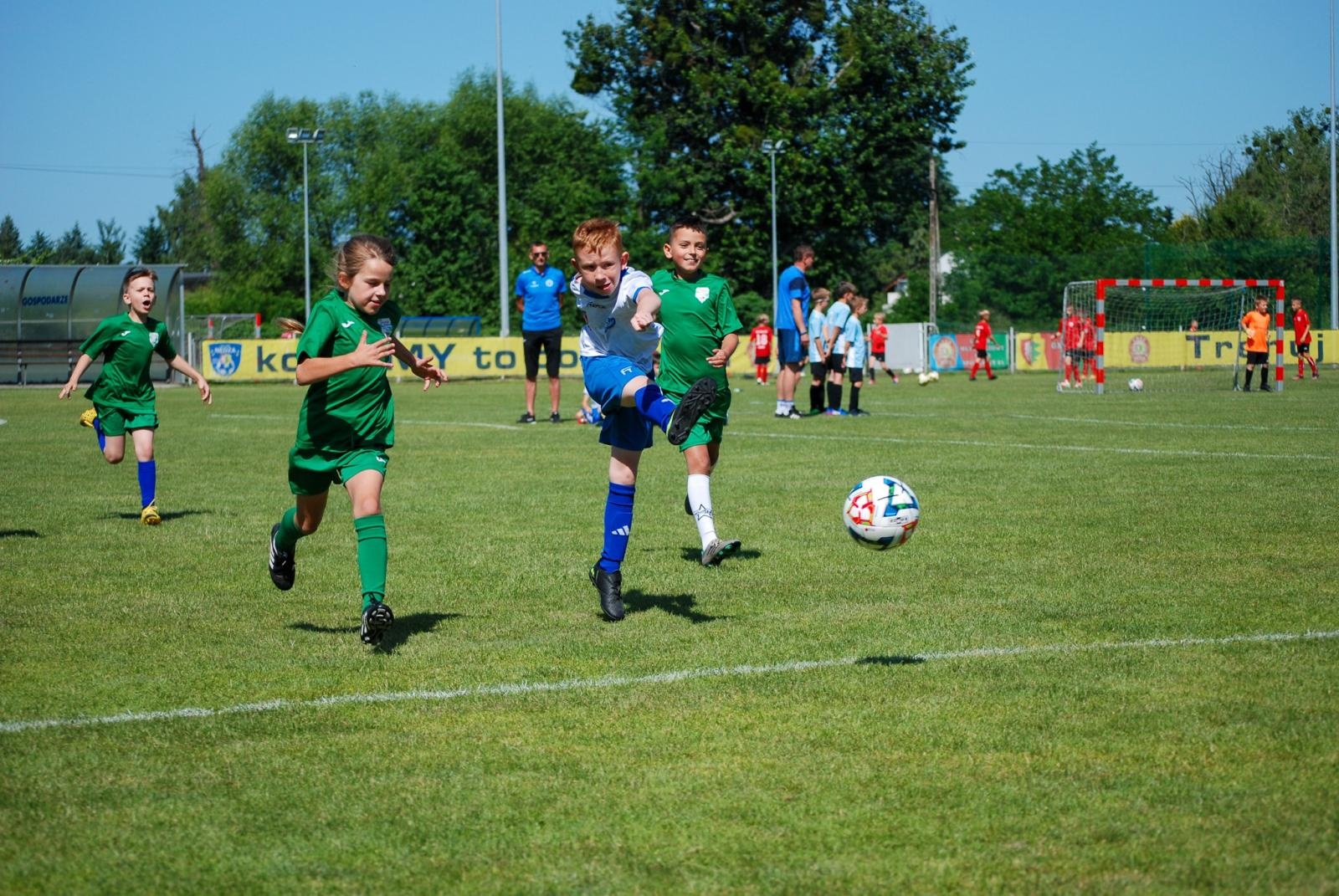 Zdjęcie w galerii na portalu naszraciborz.pl: Międzynarodowy turniej piłkarski w Nędzy – ponad 500 dzieci na boiskach wiadomości z regionu
