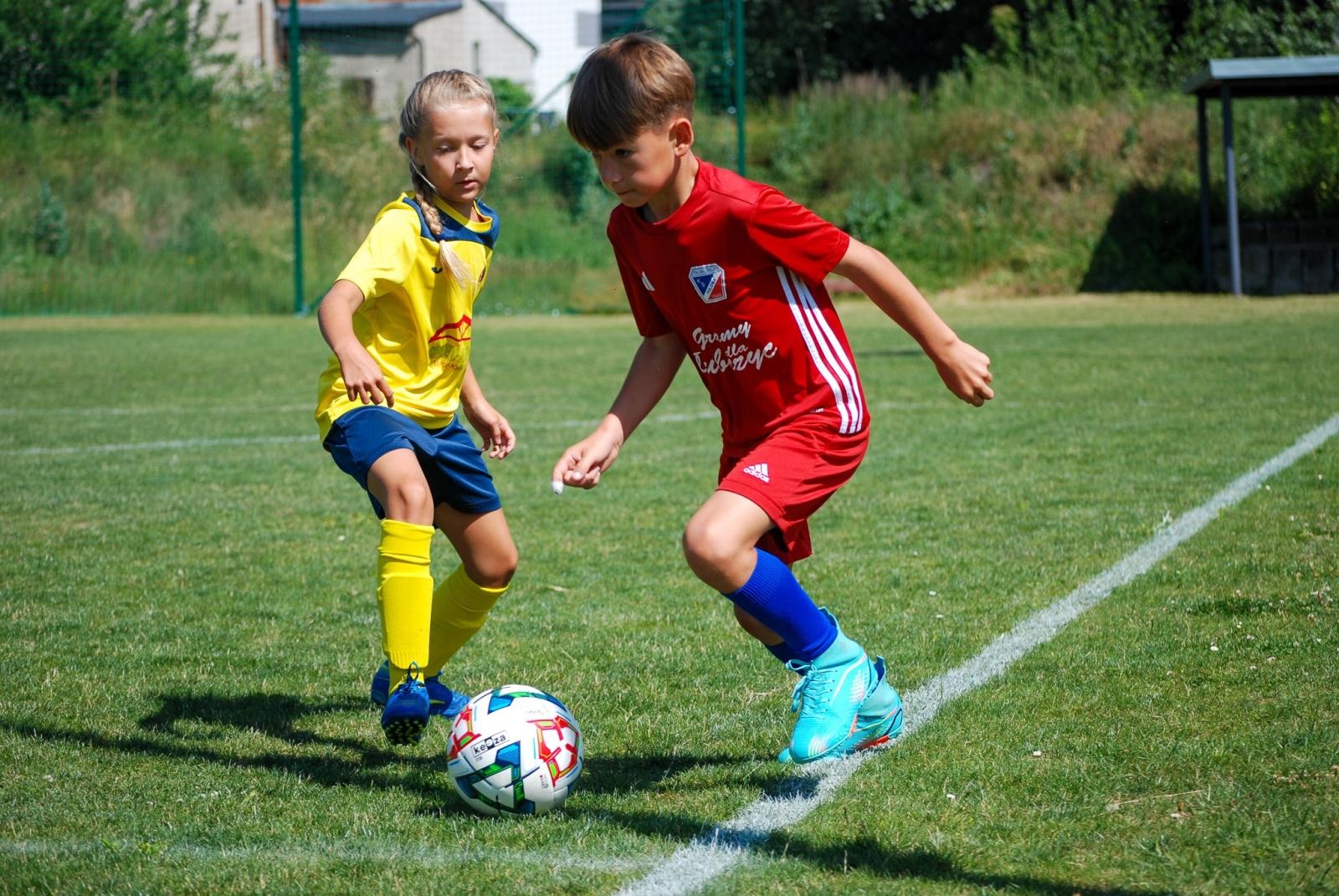 Zdjęcie w galerii na portalu naszraciborz.pl: Międzynarodowy turniej piłkarski w Nędzy – ponad 500 dzieci na boiskach wiadomości z regionu