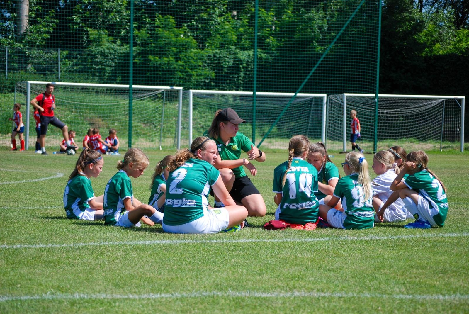 Zdjęcie w galerii na portalu naszraciborz.pl: Międzynarodowy turniej piłkarski w Nędzy – ponad 500 dzieci na boiskach wiadomości z regionu