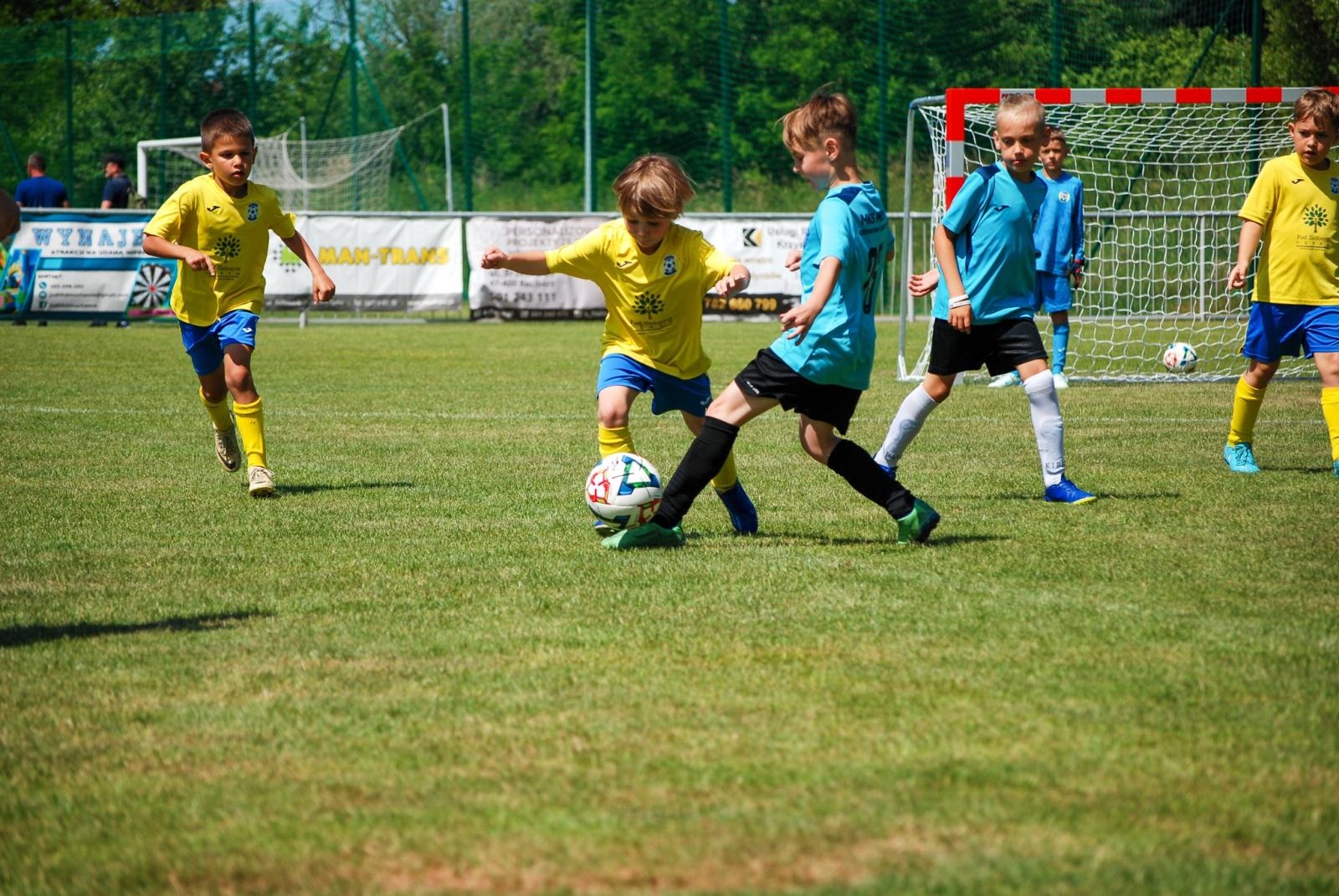 Zdjęcie w galerii na portalu naszraciborz.pl: Międzynarodowy turniej piłkarski w Nędzy – ponad 500 dzieci na boiskach wiadomości z regionu