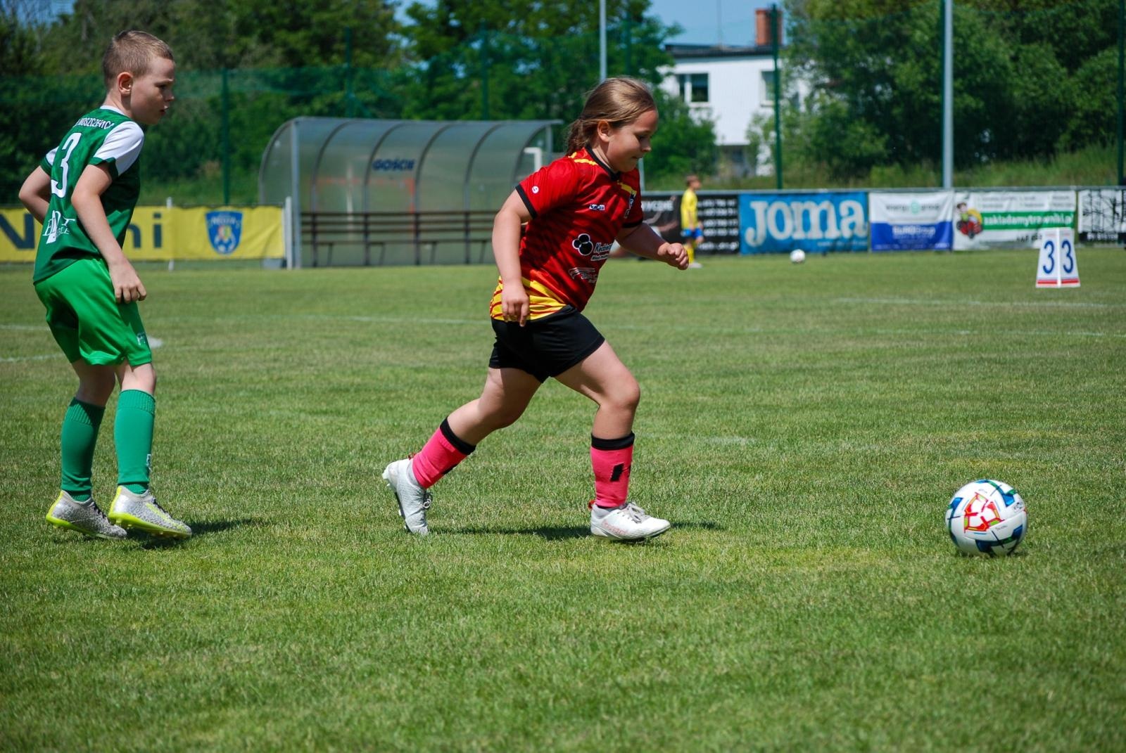 Zdjęcie w galerii na portalu naszraciborz.pl: Międzynarodowy turniej piłkarski w Nędzy – ponad 500 dzieci na boiskach wiadomości z regionu