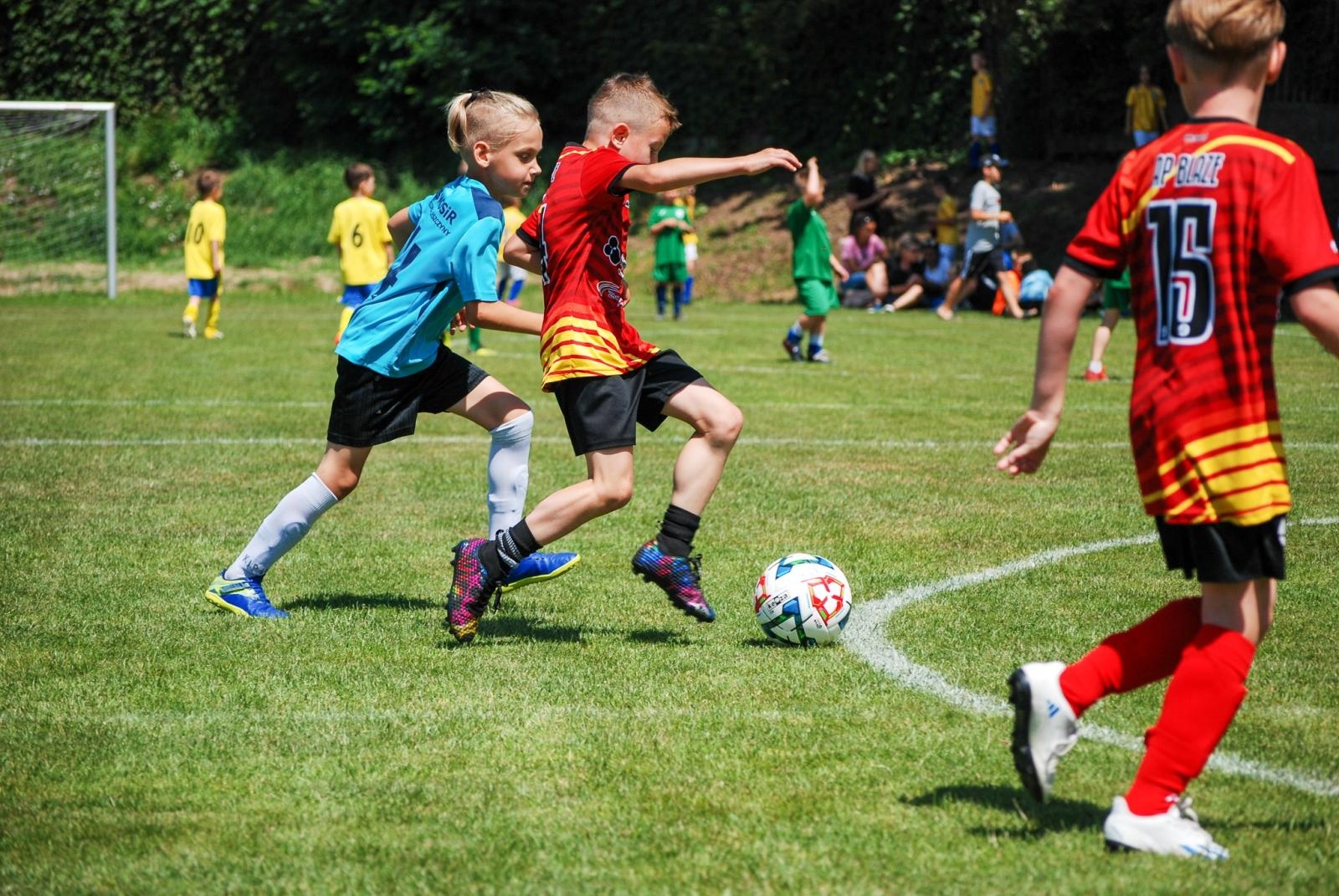 Zdjęcie w galerii na portalu naszraciborz.pl: Międzynarodowy turniej piłkarski w Nędzy – ponad 500 dzieci na boiskach wiadomości z regionu