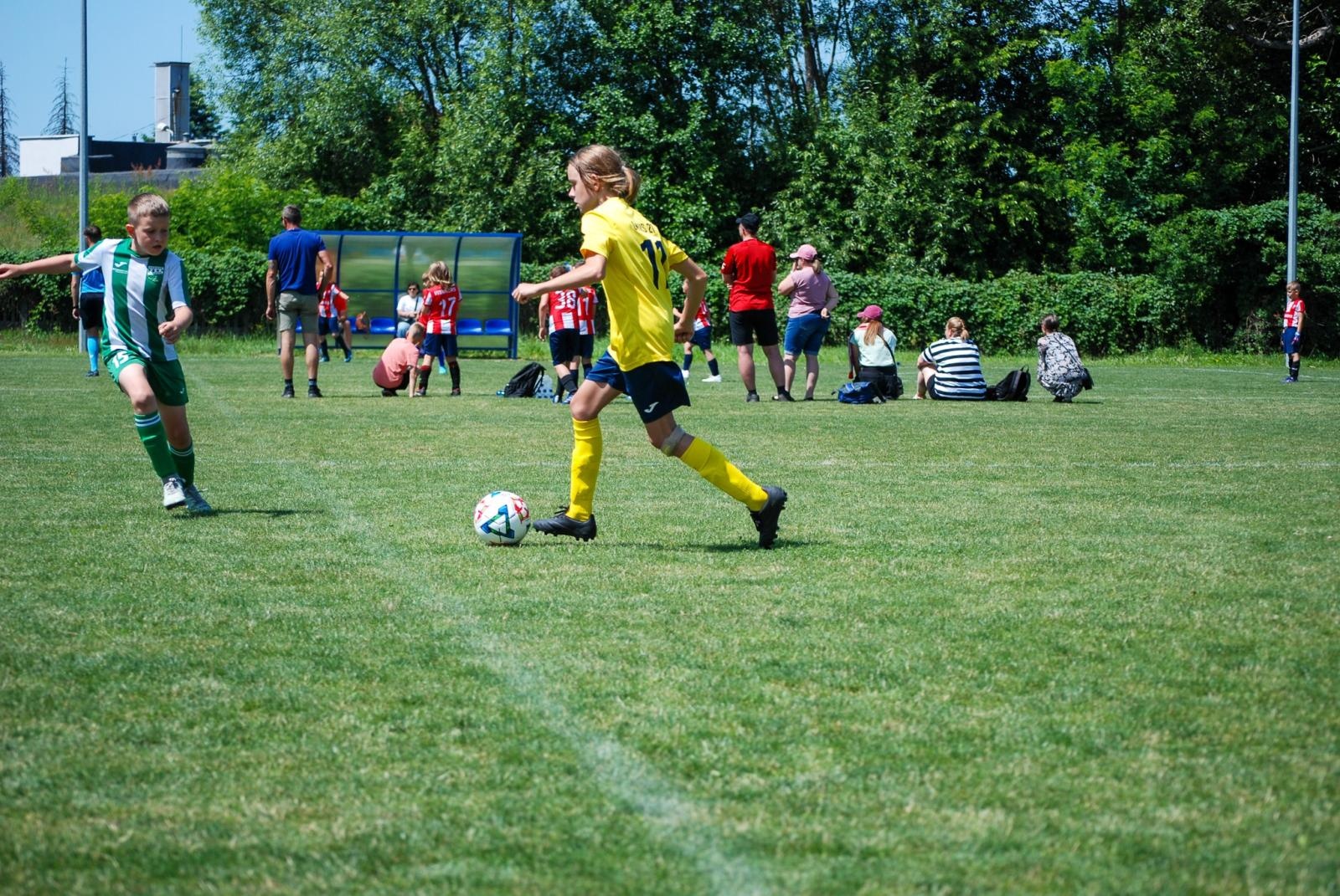 Zdjęcie w galerii na portalu naszraciborz.pl: Międzynarodowy turniej piłkarski w Nędzy – ponad 500 dzieci na boiskach wiadomości z regionu