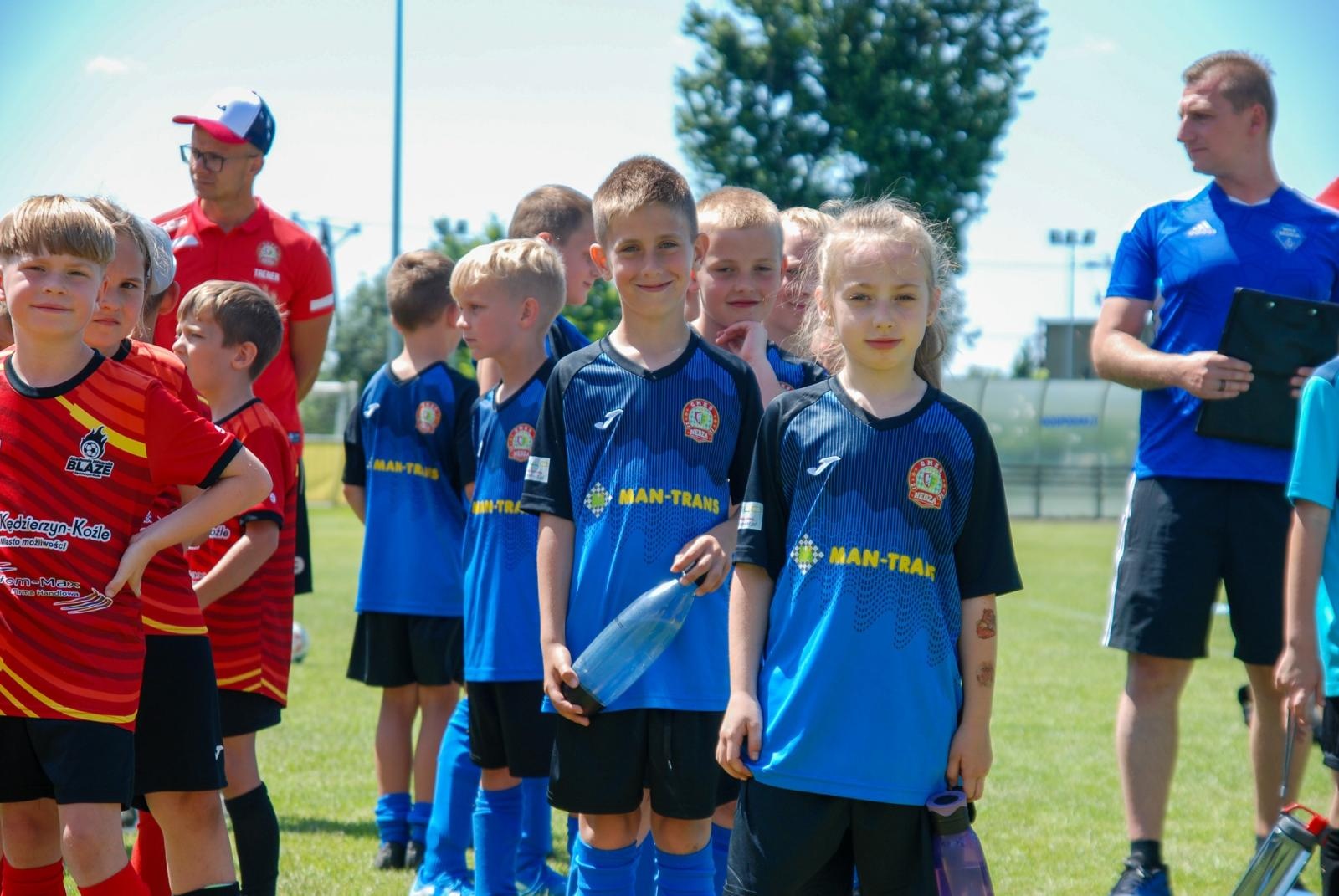 Zdjęcie w galerii na portalu naszraciborz.pl: Międzynarodowy turniej piłkarski w Nędzy – ponad 500 dzieci na boiskach wiadomości z regionu