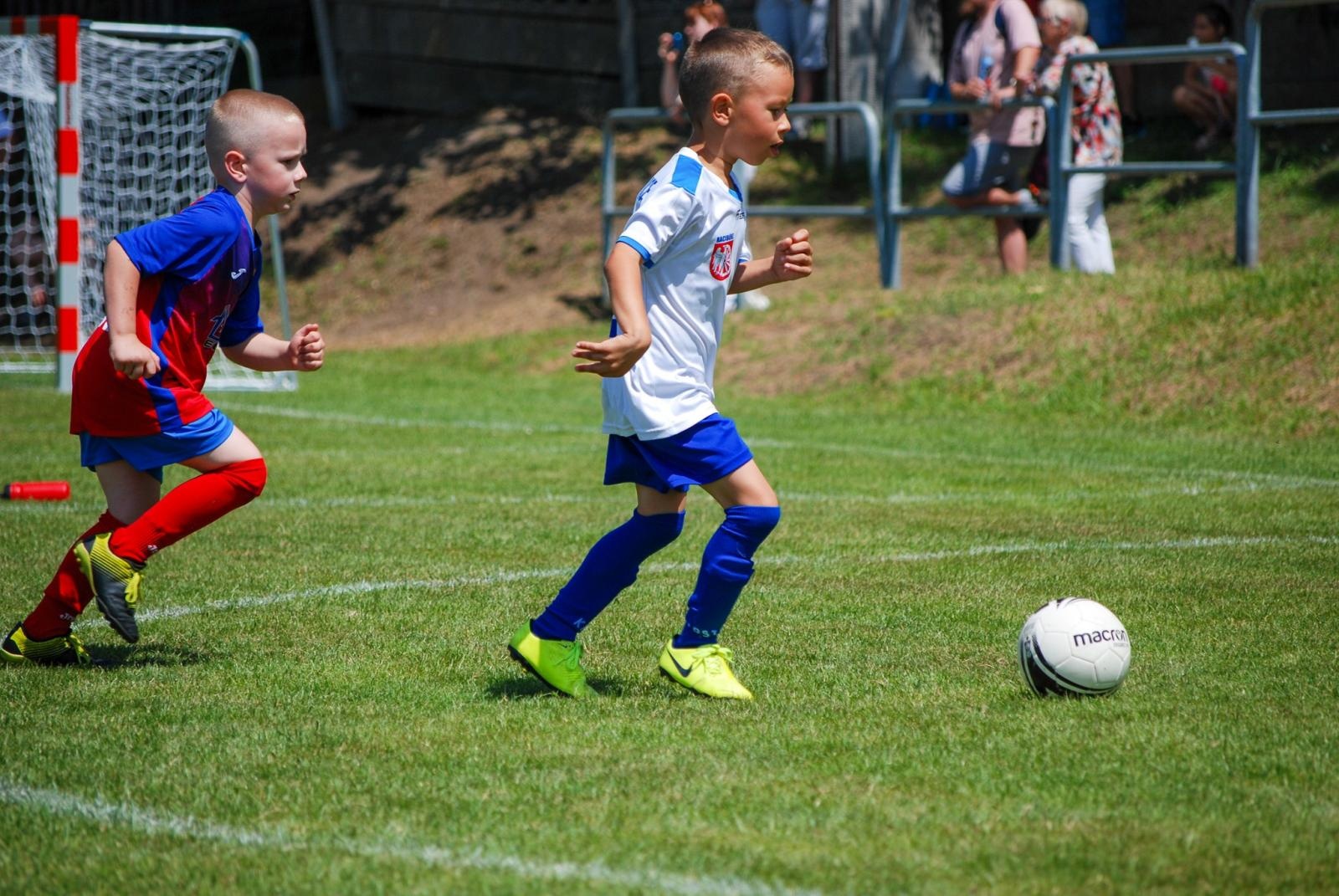 Zdjęcie w galerii na portalu naszraciborz.pl: Międzynarodowy turniej piłkarski w Nędzy – ponad 500 dzieci na boiskach wiadomości z regionu