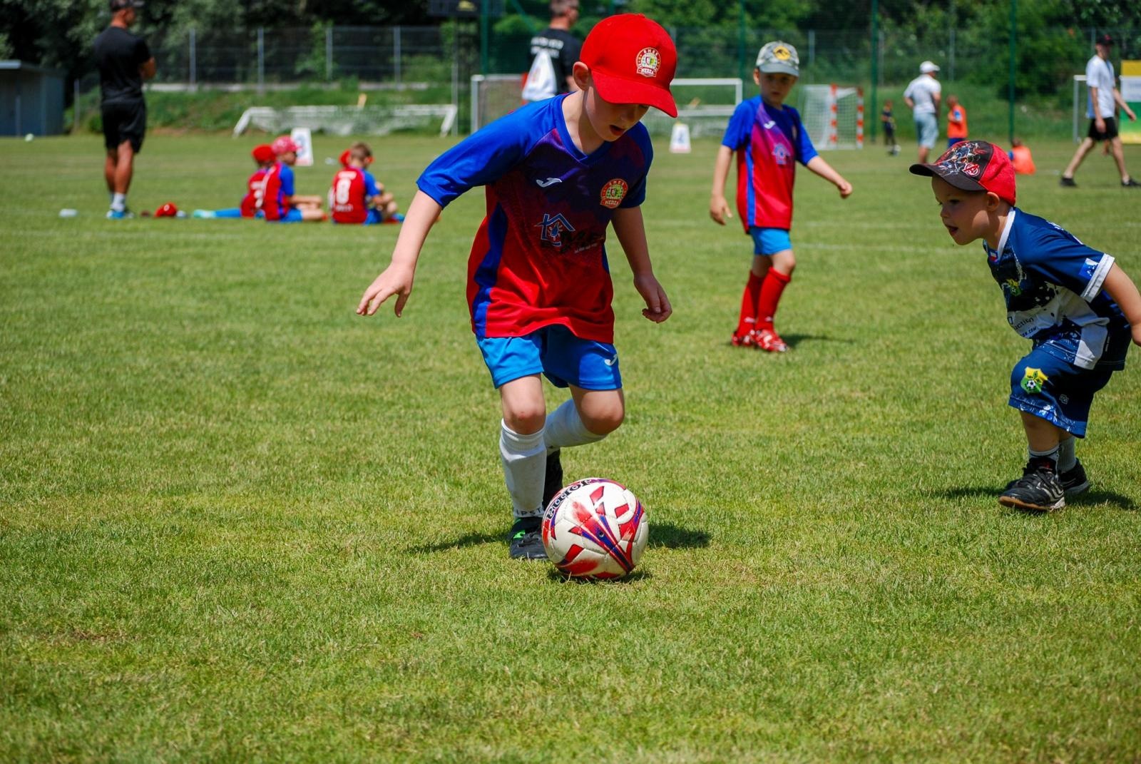 Zdjęcie w galerii na portalu naszraciborz.pl: Międzynarodowy turniej piłkarski w Nędzy – ponad 500 dzieci na boiskach wiadomości z regionu