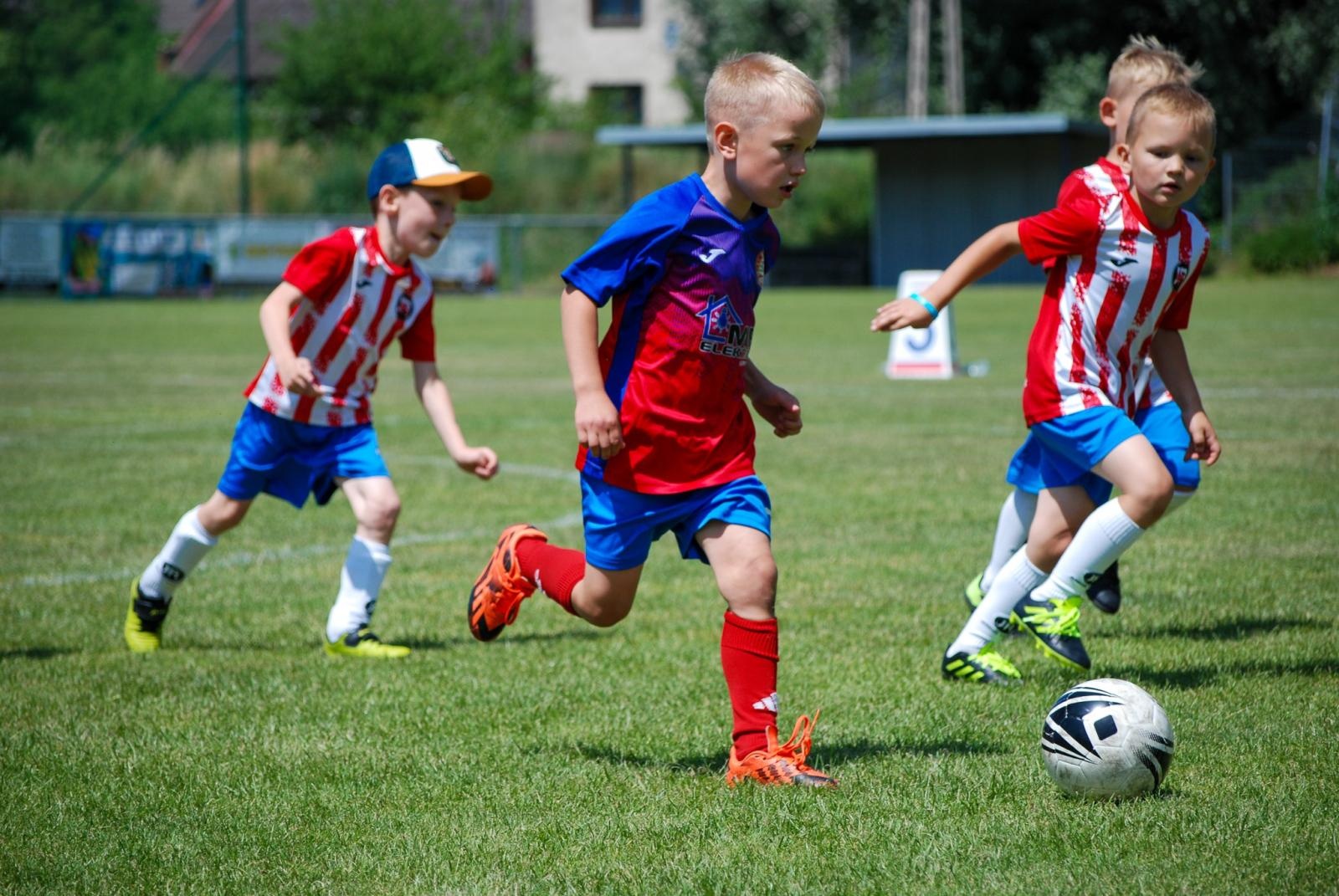 Zdjęcie w galerii na portalu naszraciborz.pl: Międzynarodowy turniej piłkarski w Nędzy – ponad 500 dzieci na boiskach wiadomości z regionu